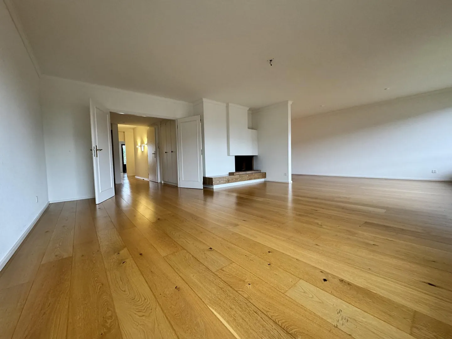 Charming 3.5 / 4-room apartment in Basel at Petersplatz - Photo 6 of 18