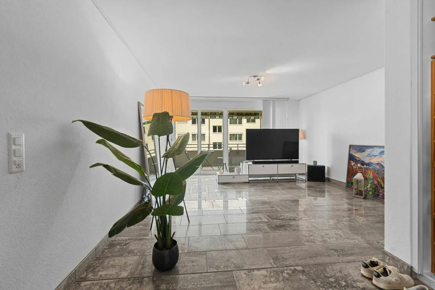 Apartment for rent - Photo 3 of 17
