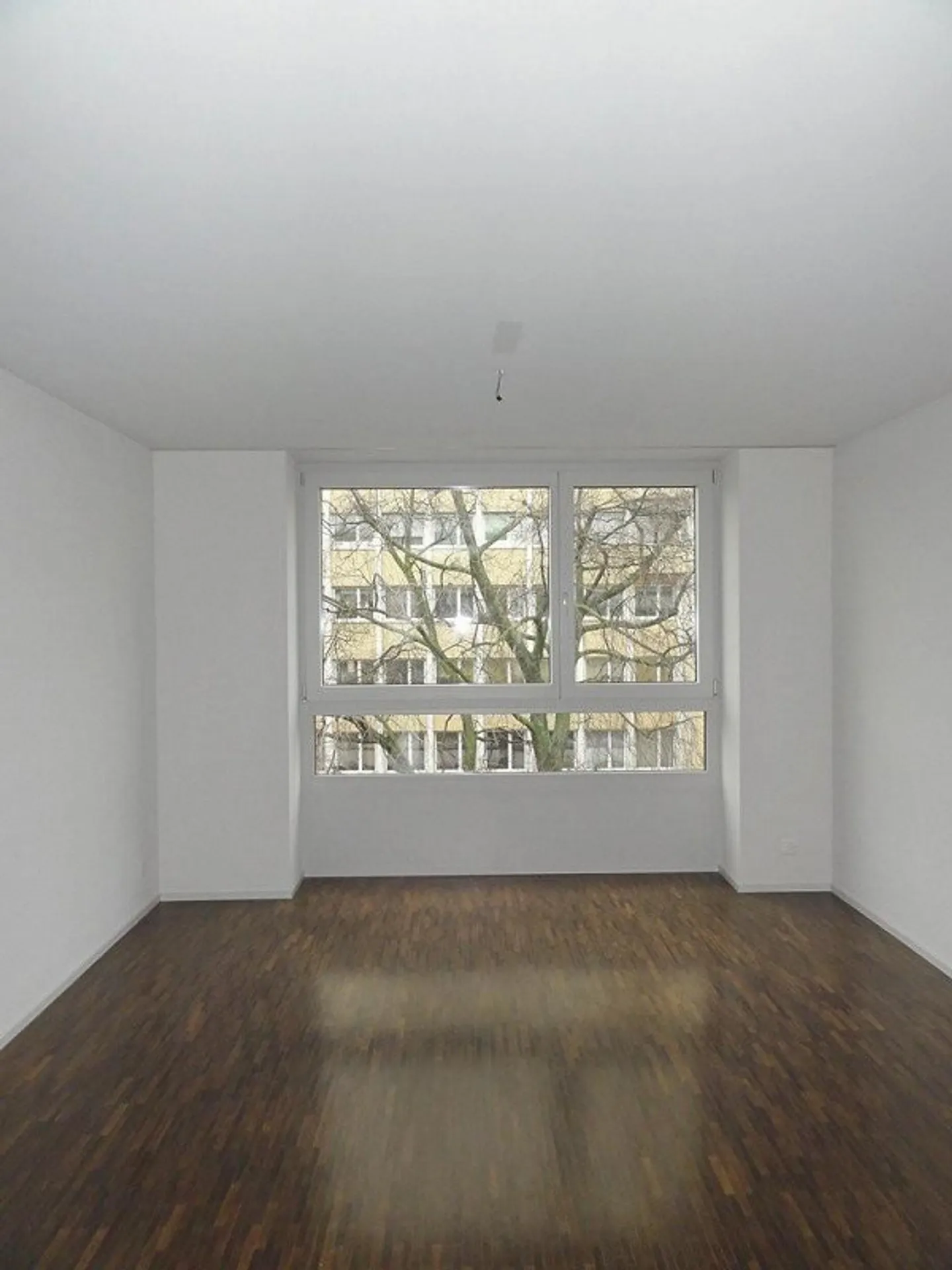 10-minute walk to the lido. - Photo 8 of 12