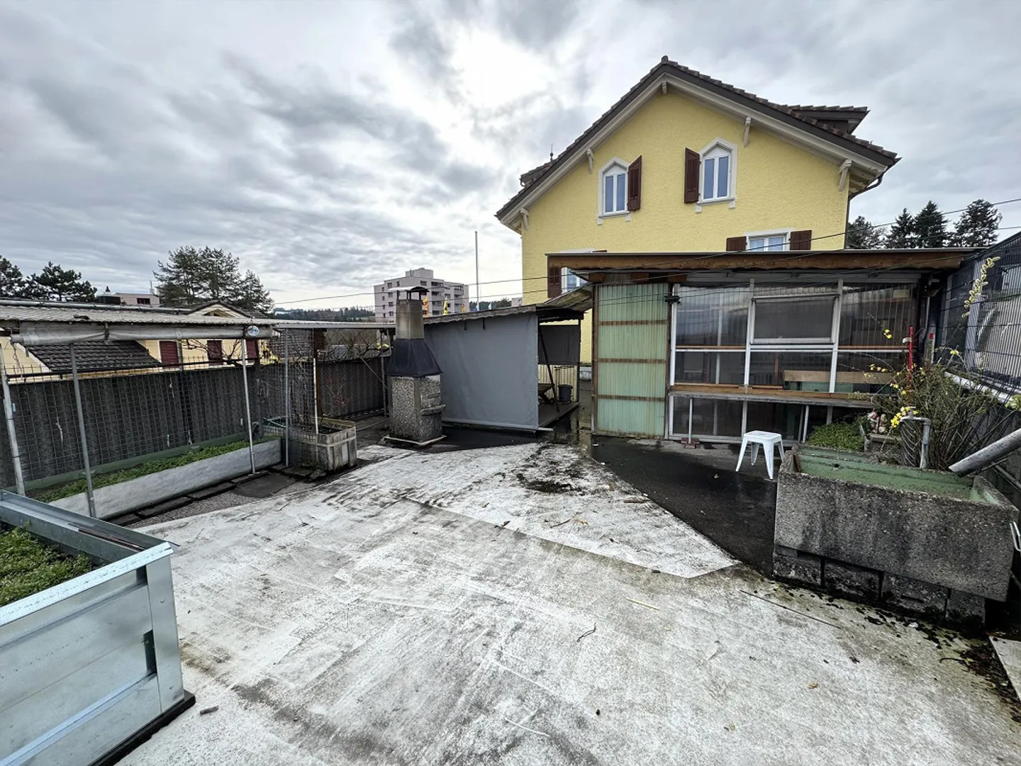 Appartamento affascinante di 4 stanze in affitto - Foto 12 di 12