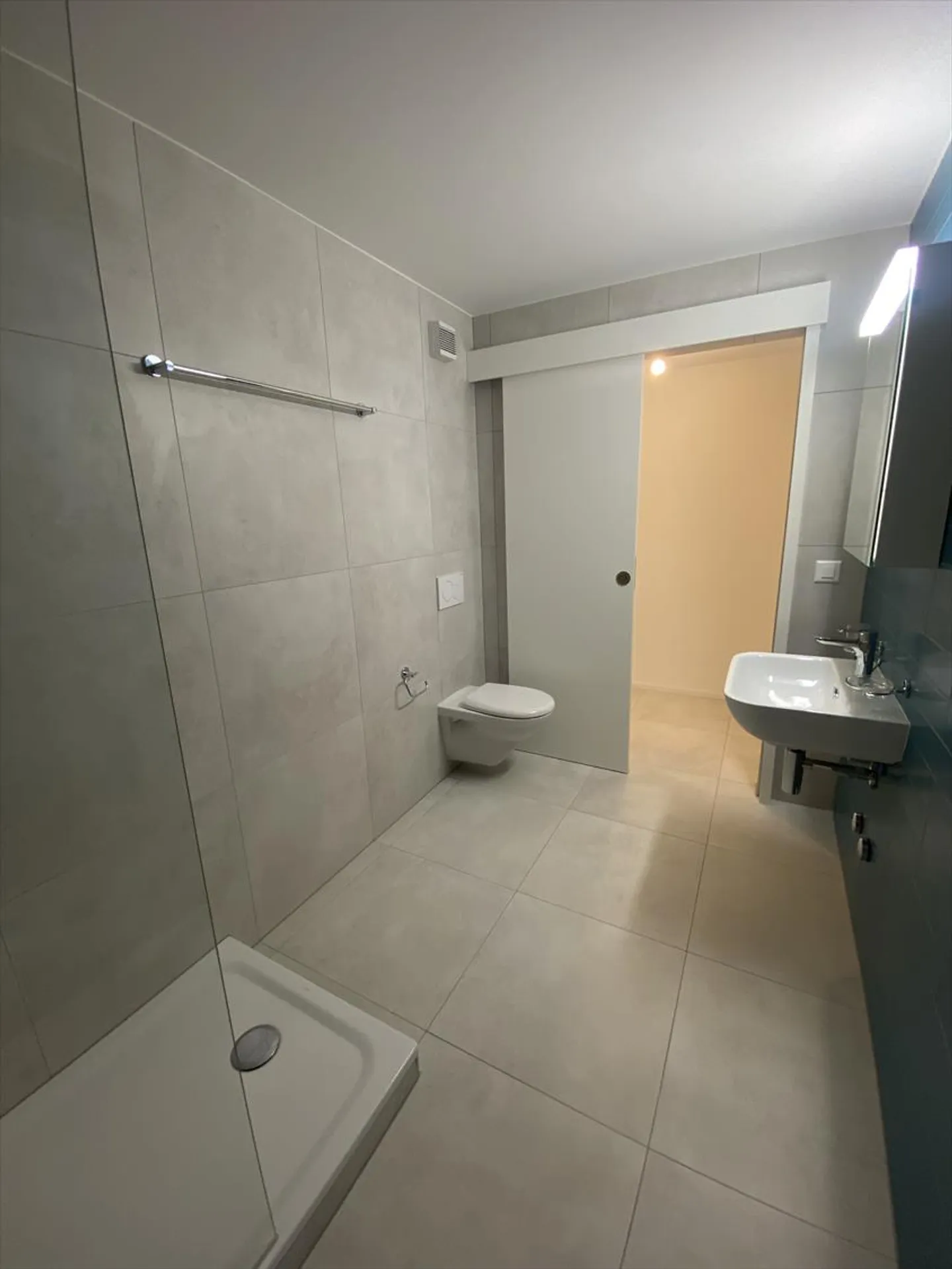 Großes Loft-Studio in unmittelbarer Nähe zu vielen Annehmlichkeiten - Foto 5 von 5