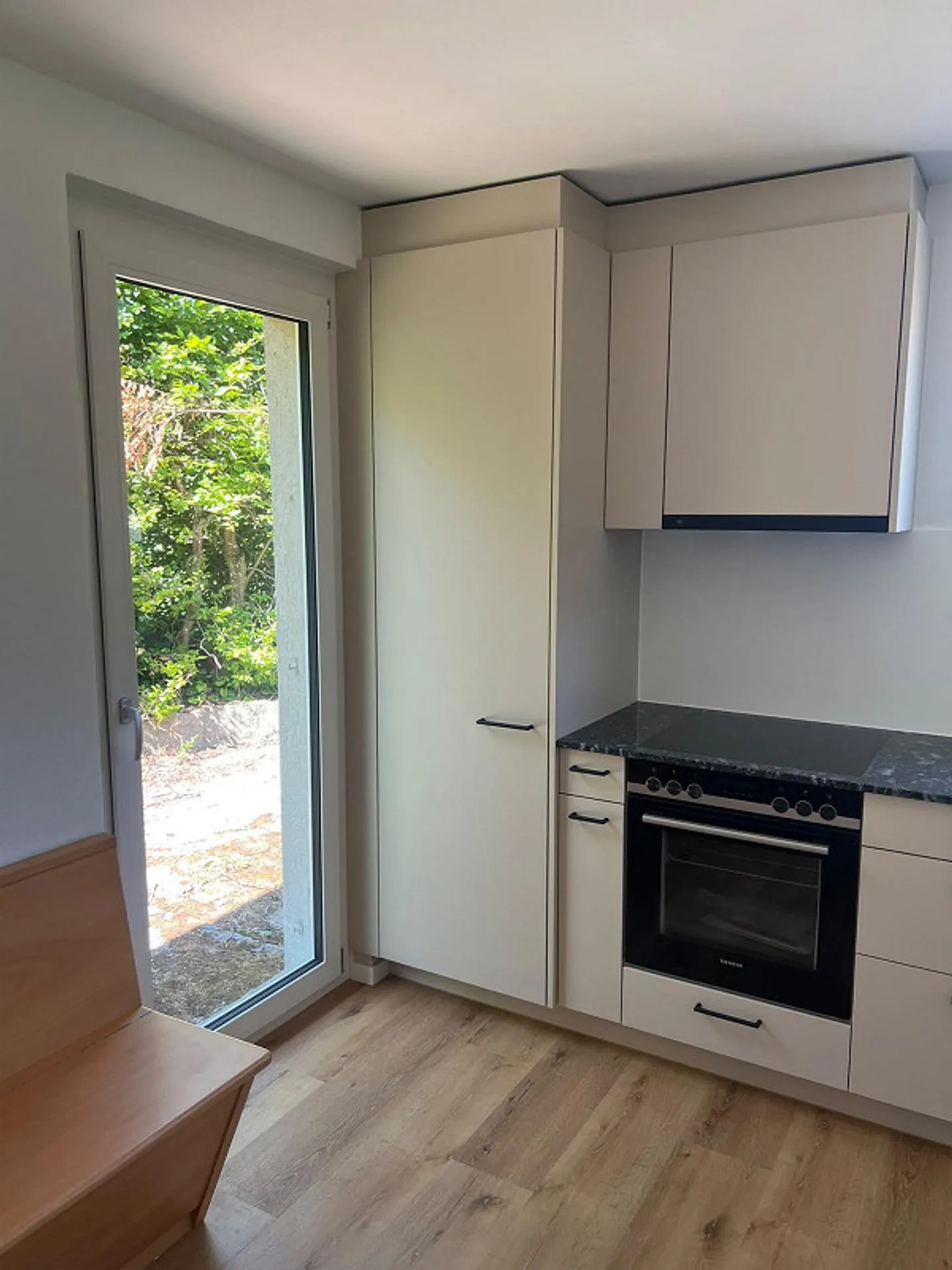 Freshly renovated, bright single-family house - Photo 7 of 11