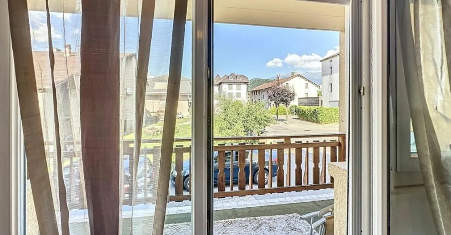 Appartement lumineux 5.5 pièces - Photo 8 sur 17