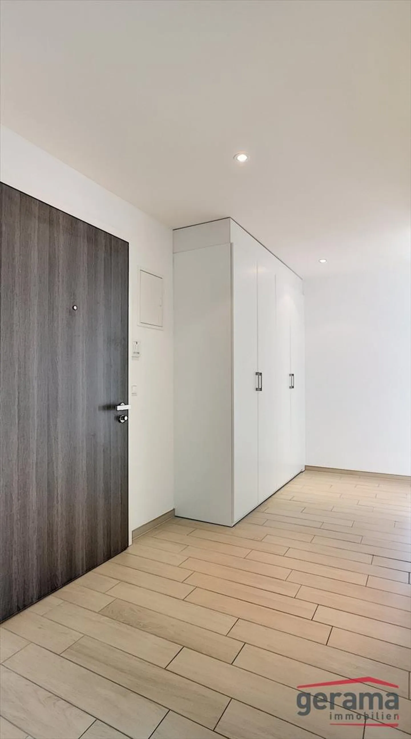 Schöne 4,5-Zimmer-Wohnung im 1. Stock - Foto 5 von 9