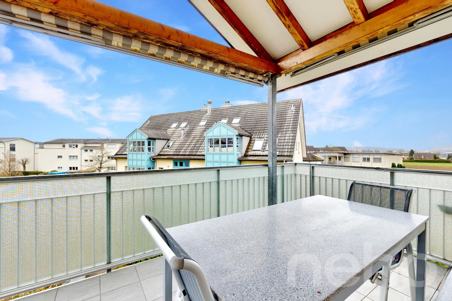 Attractive 5.5-room duplex apartment - Photo 2 of 11