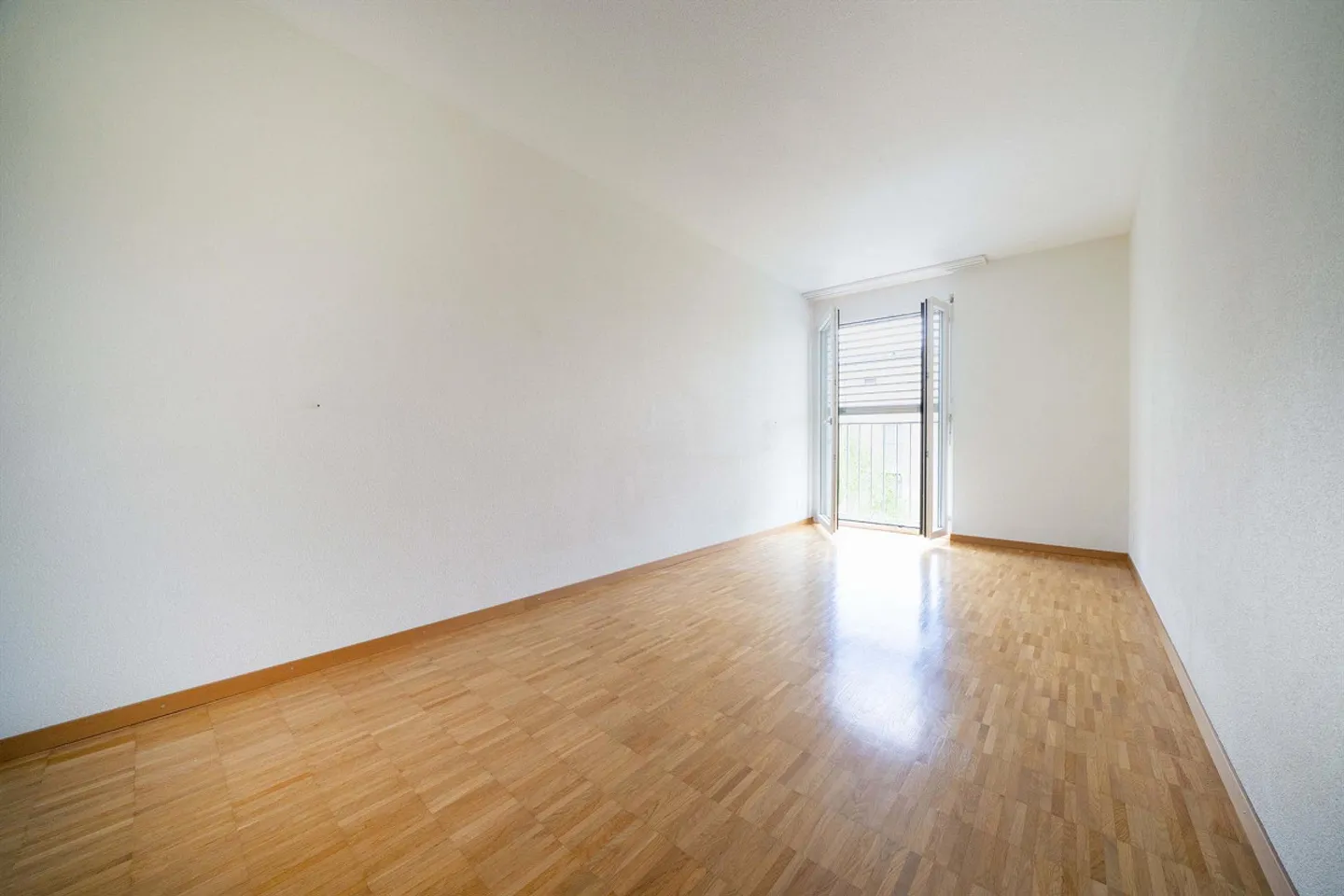 Oasi di benessere con piscina naturale - Foto 8 di 9