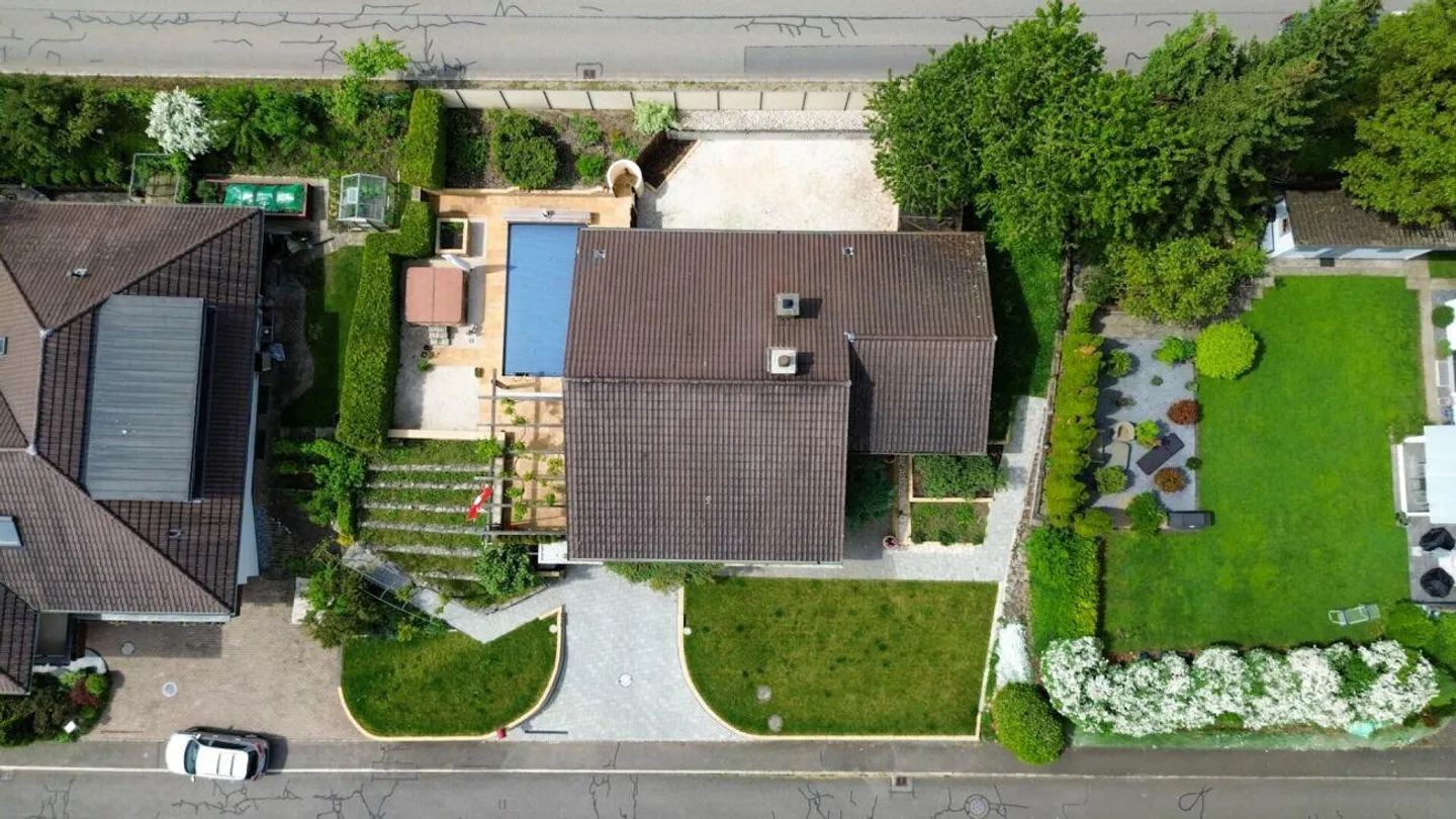 Extend Your Holidays at Home - Photo 16 of 16