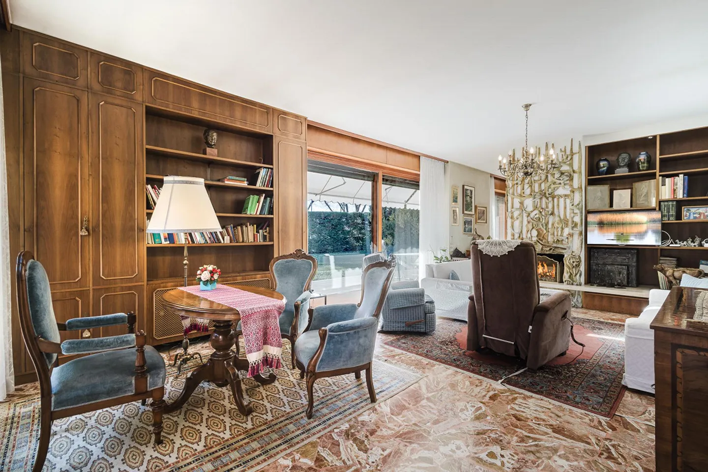 Magnifica villa nel mezzo del proprio parco - Foto 6 di 17