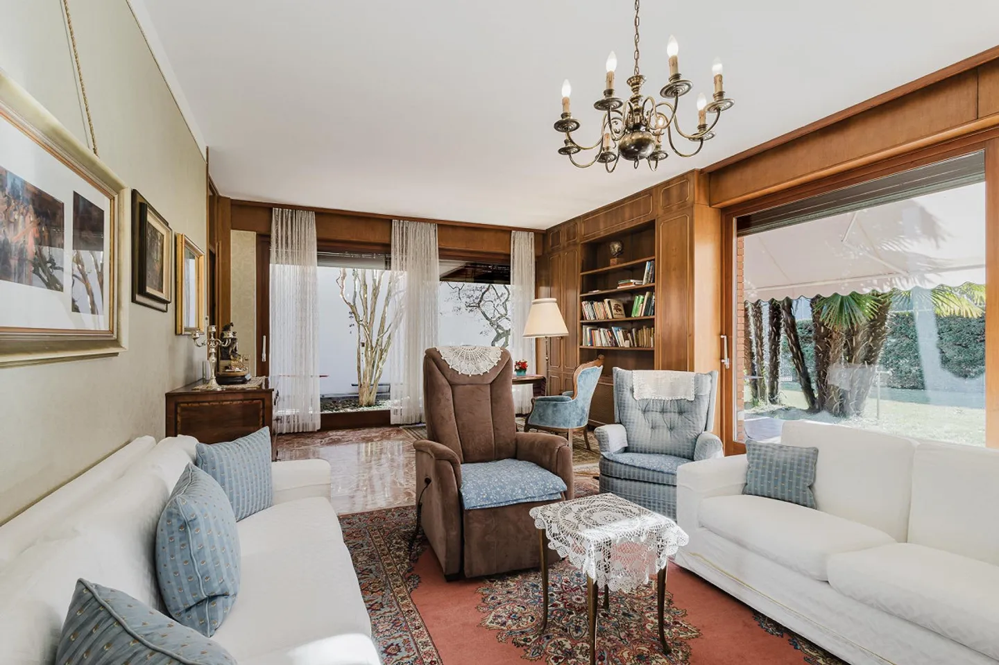 Magnifica villa nel mezzo del proprio parco - Foto 9 di 17