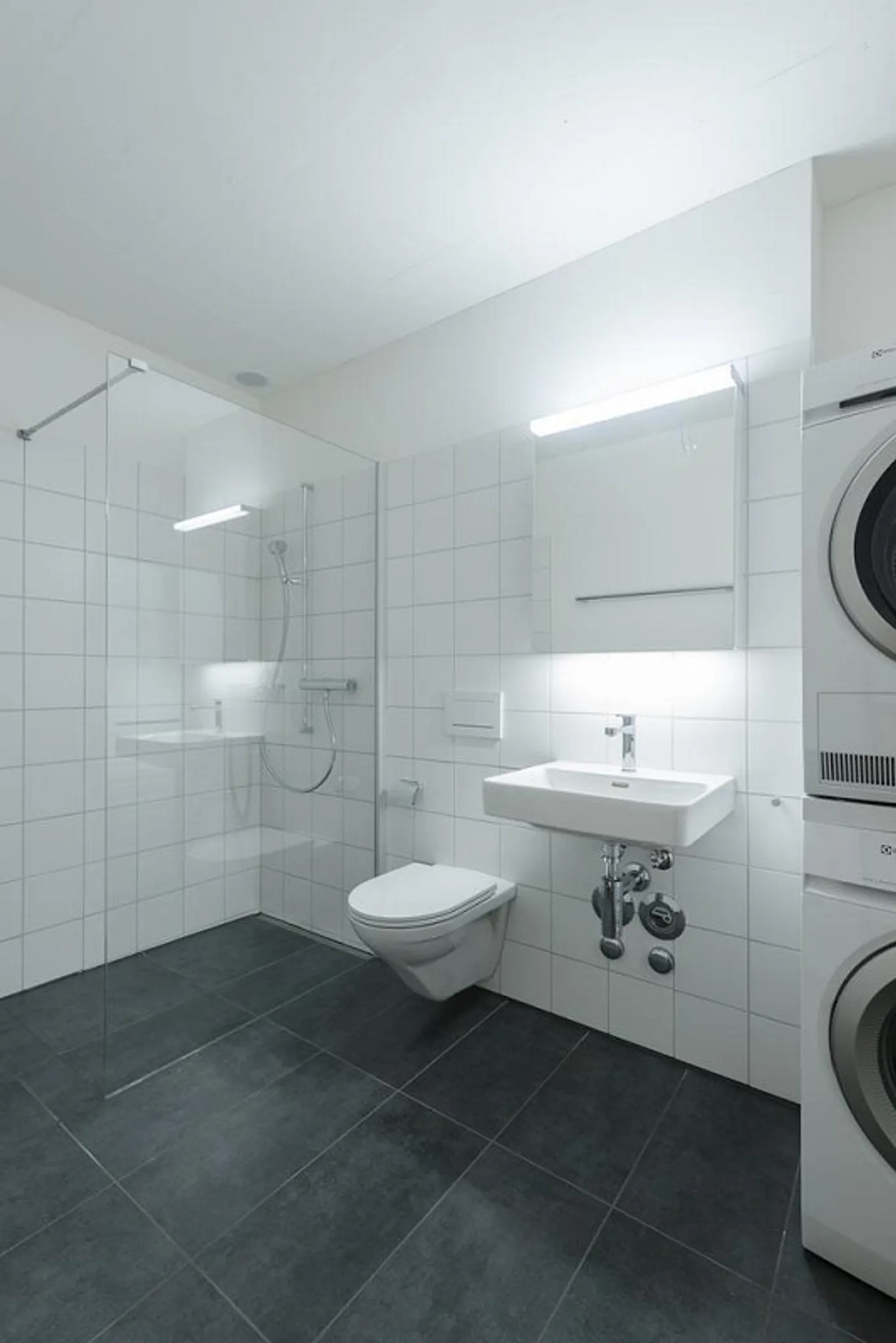 Modernes Apartment mit grossem Balkon - Foto 3 von 7