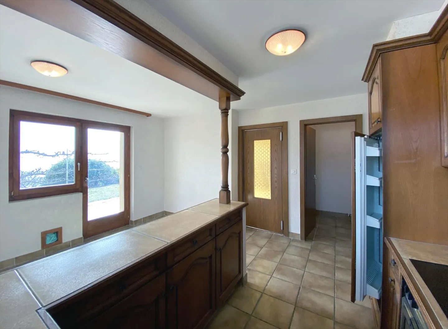 Villa - Photo 8 of 28