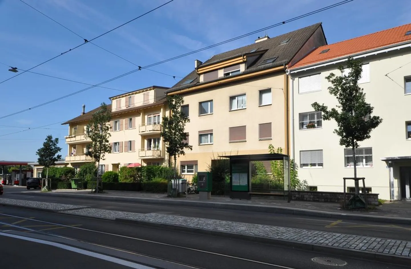 Bright 3.5-room apartment with a view of greenery - Photo 1 of 11