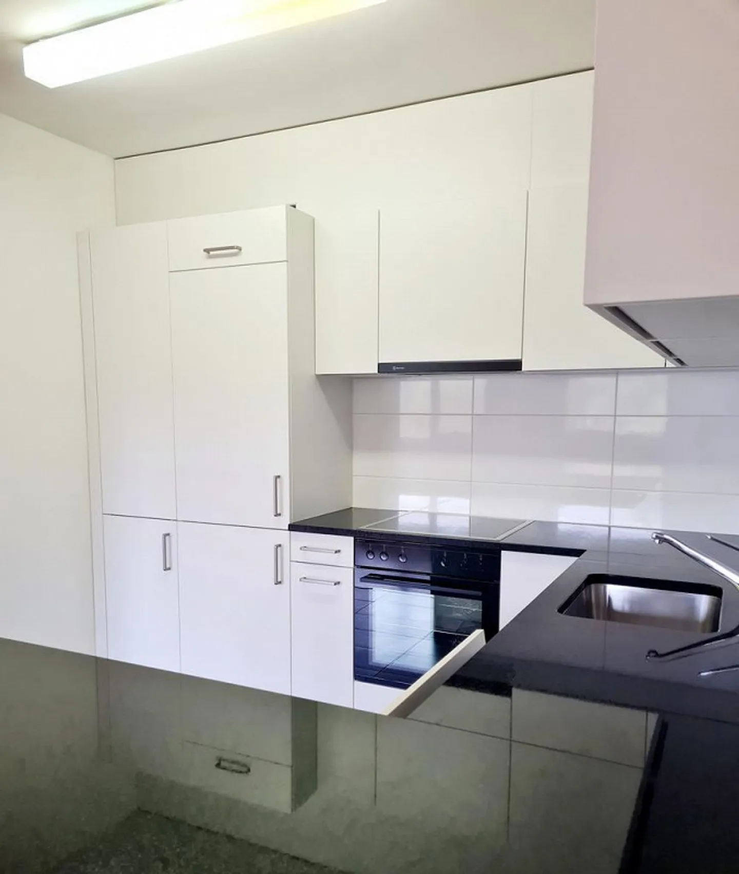 Bright 3.5-room apartment with a view of greenery - Photo 3 of 11