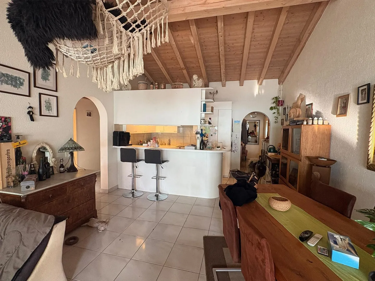 Beautiful 4.5 room apartment in a quiet location - Photo 3 of 8