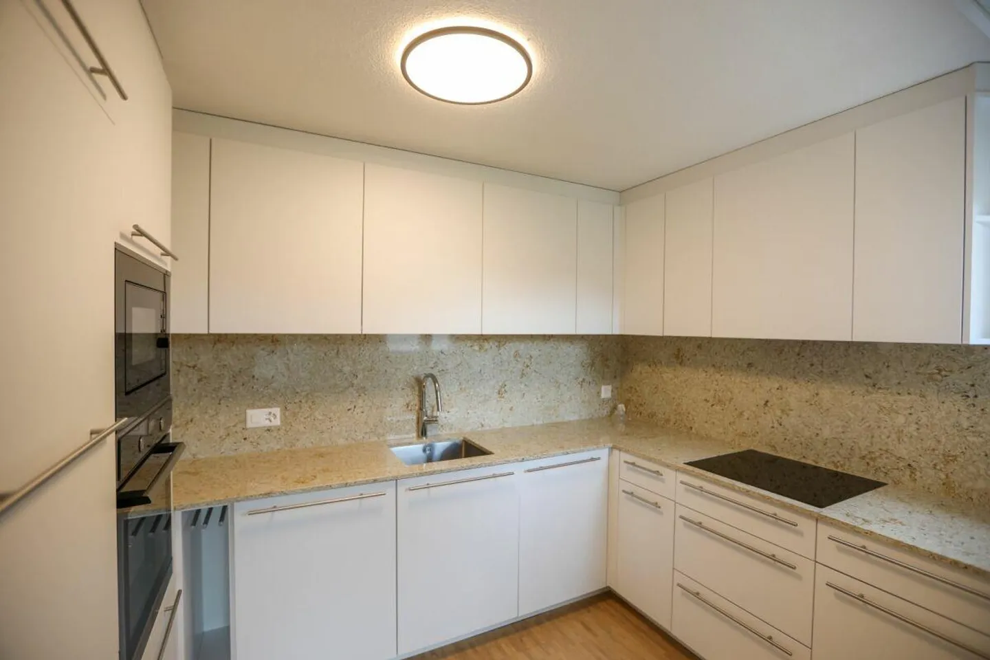 Familienfreundliche Etagenwohnung mit Balkon - Foto 4 von 7