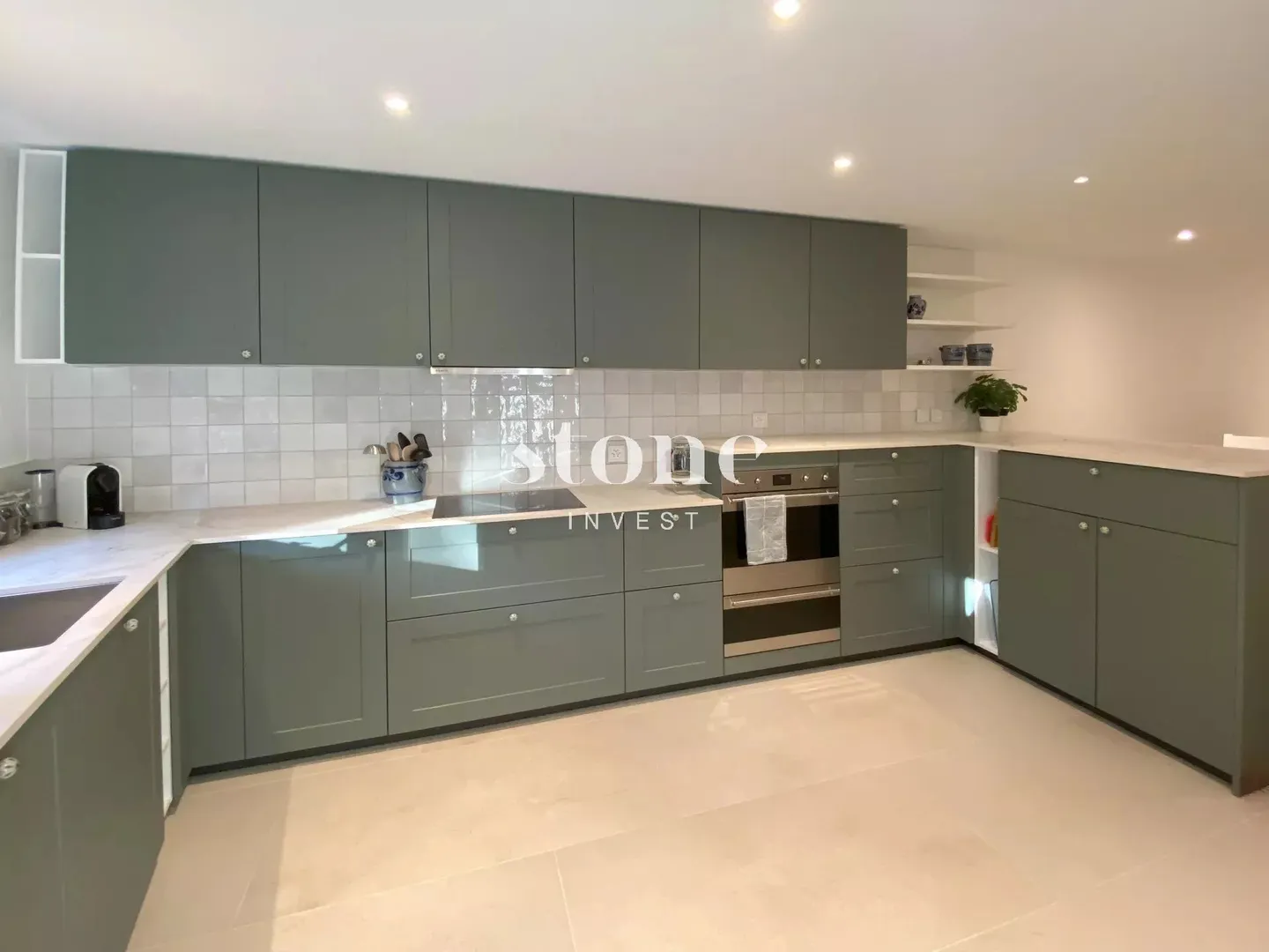 Garden Apartment with Smart Home - Photo 5 of 11