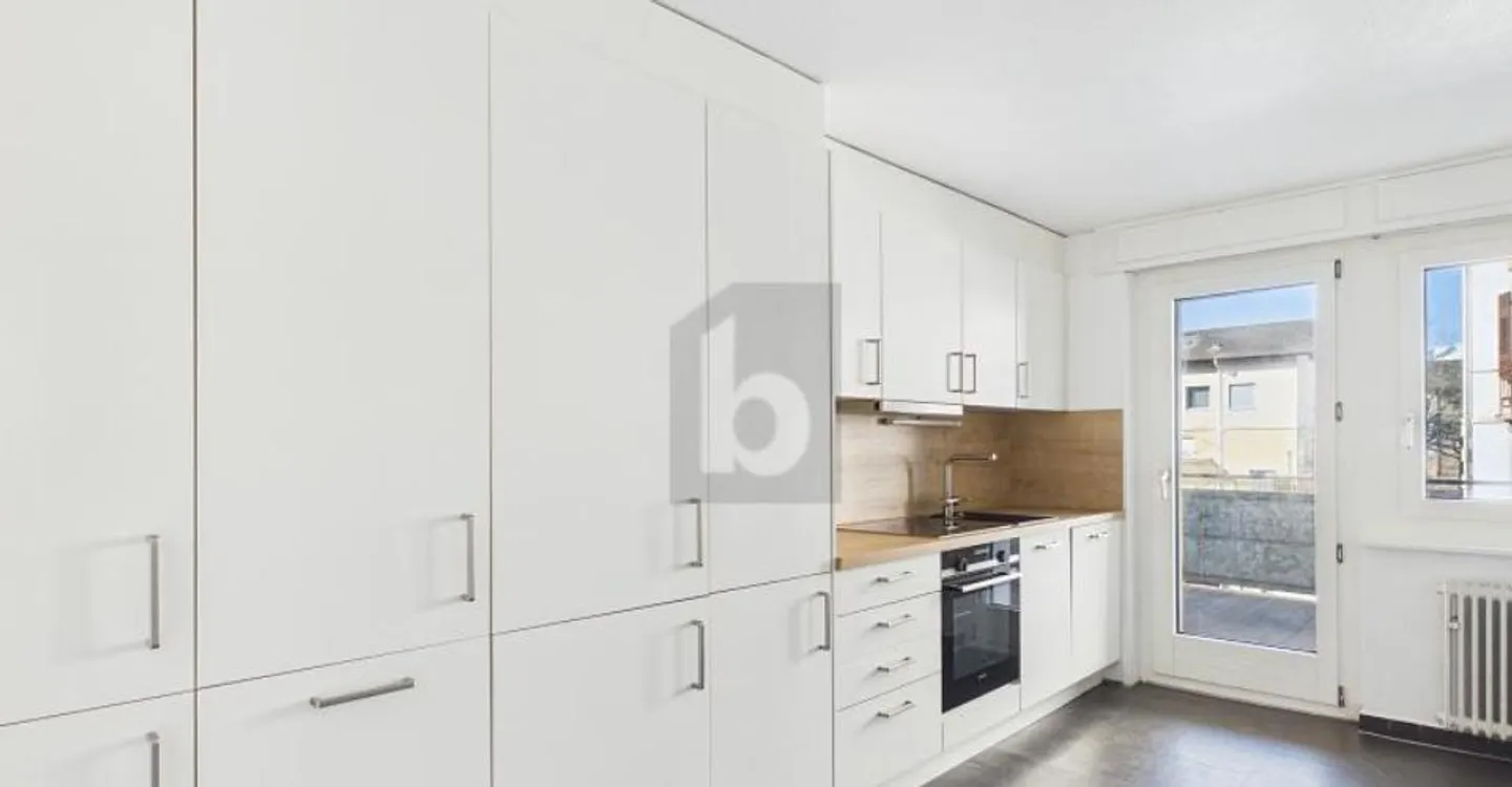 Charming and Central, with Investment Potential - Photo 3 of 5