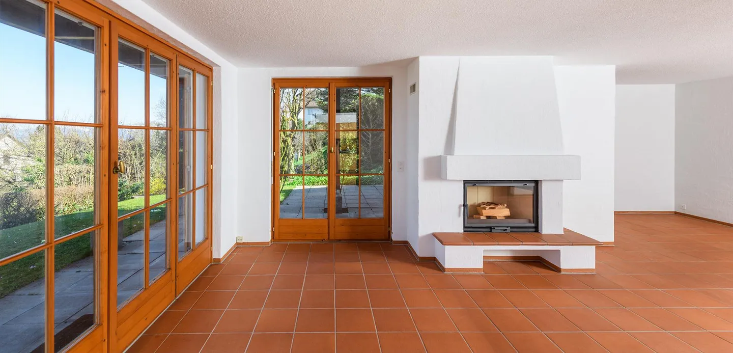 Two-family architect house in a fantastic location with a view - Photo 9 of 16