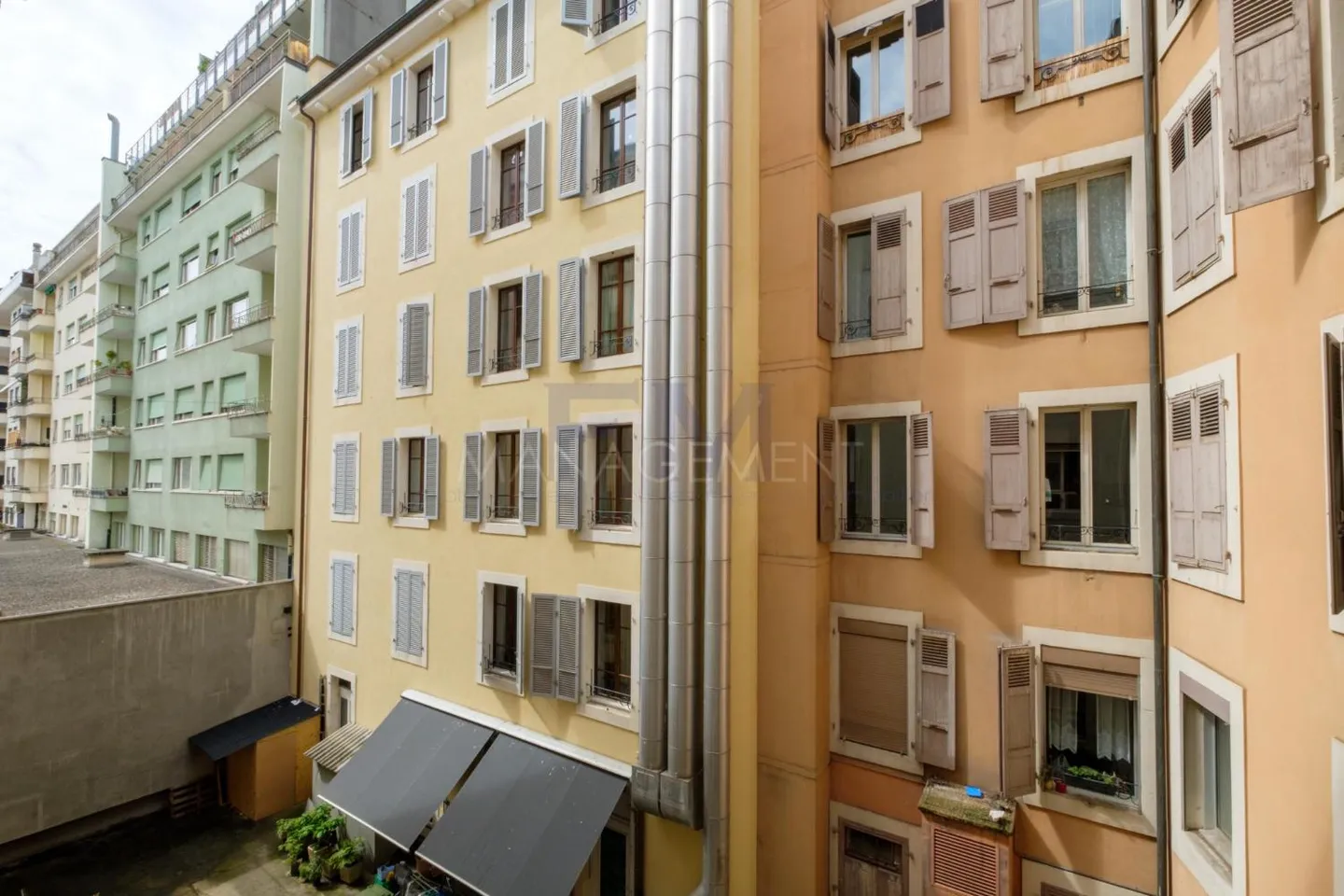 Duplex Élégant à Plainpalais - Photo 2 sur 6