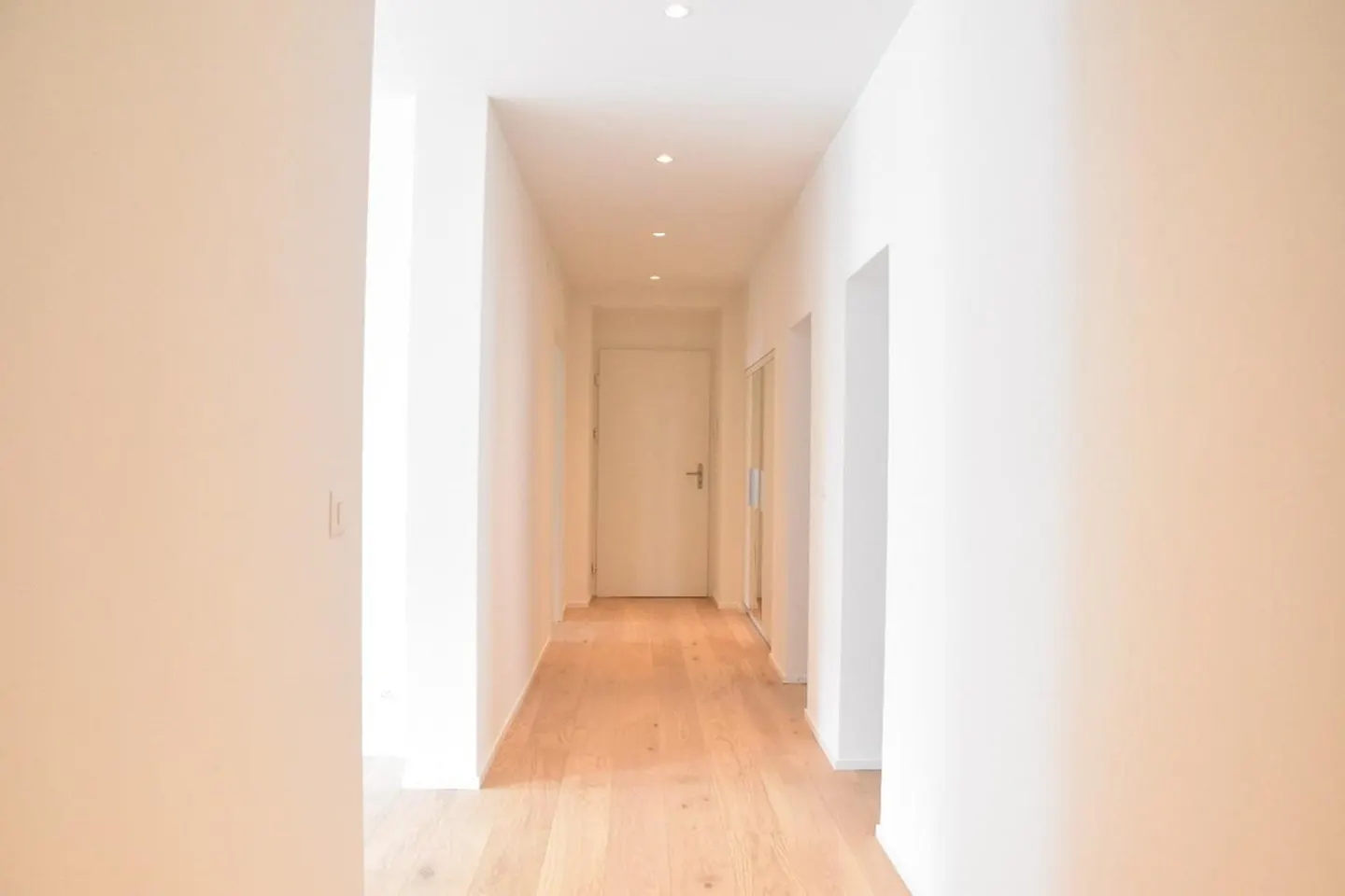 Spacious 4.5-room apartment - Photo 8 of 9