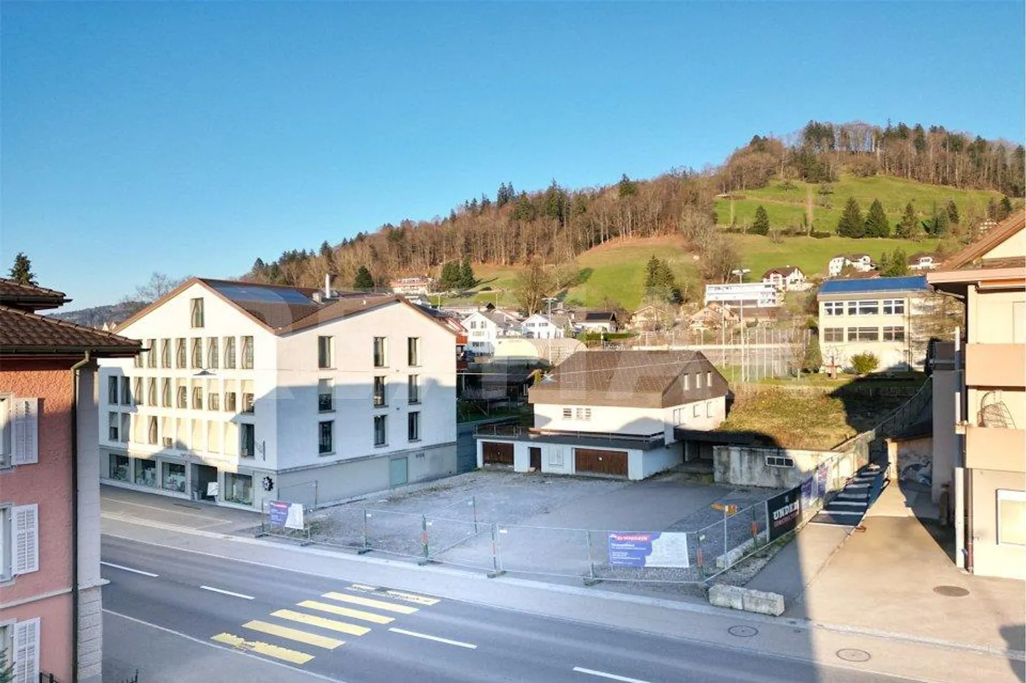 Appartement moderne 2½ pièces au 1er étage dans un emplacement central - Photo 11 sur 12