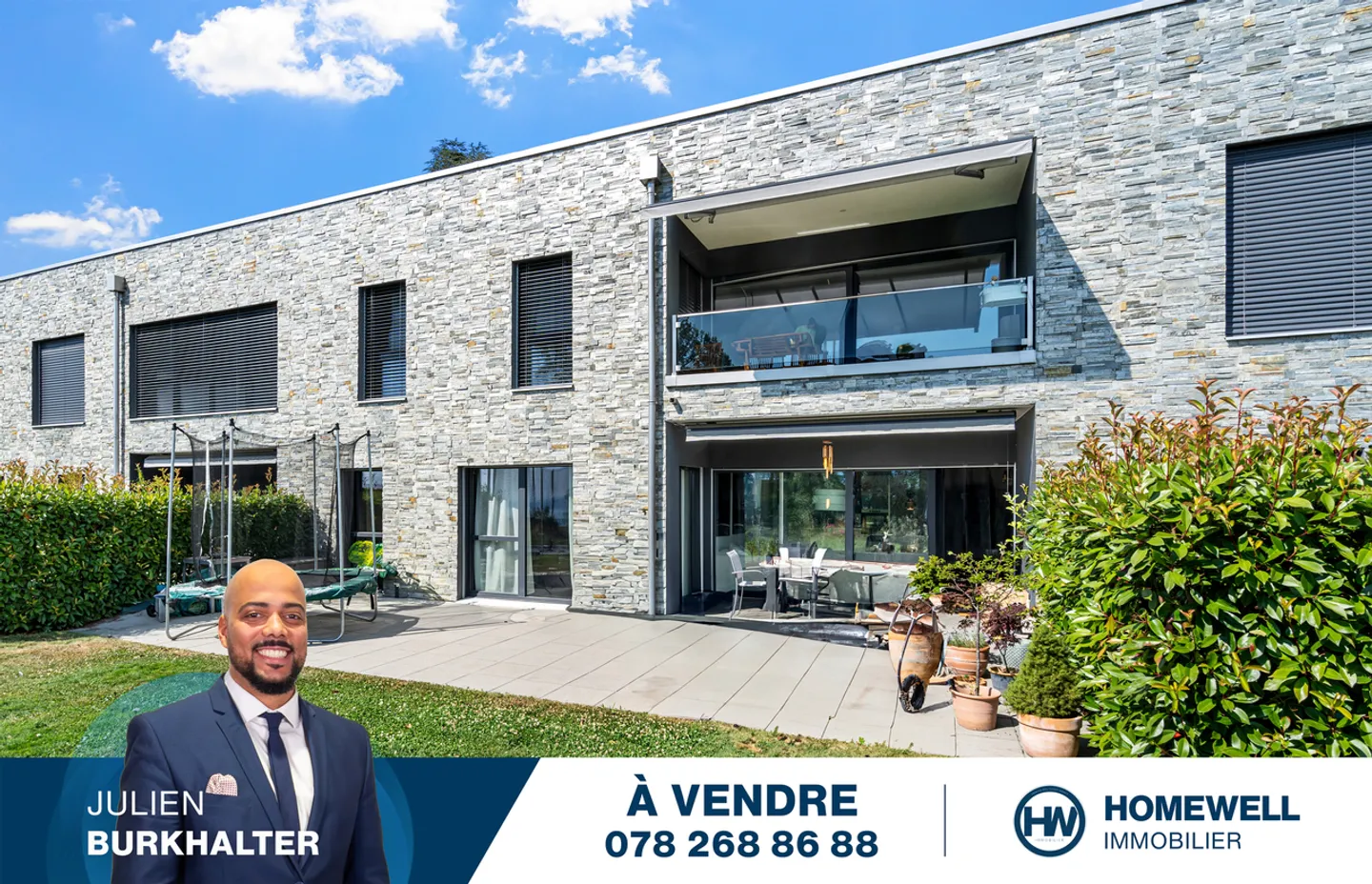 Wunderschöne 3,5-Zimmer-Wohnung mit Garten und Seeblick in St-Légier - Foto 1 von 12