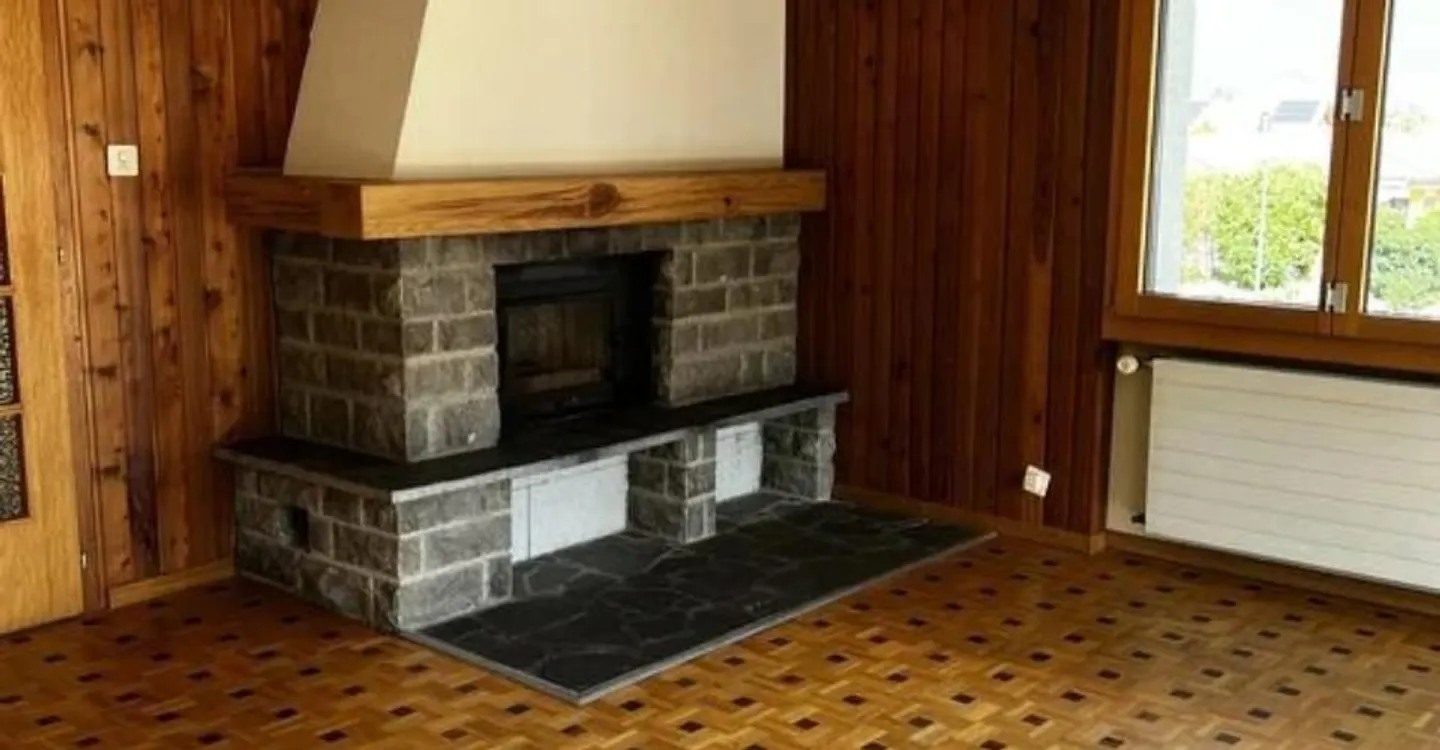 For rent! Spacious 5.5-room apartment located on the 1st floor in a house - Photo 1 of 10