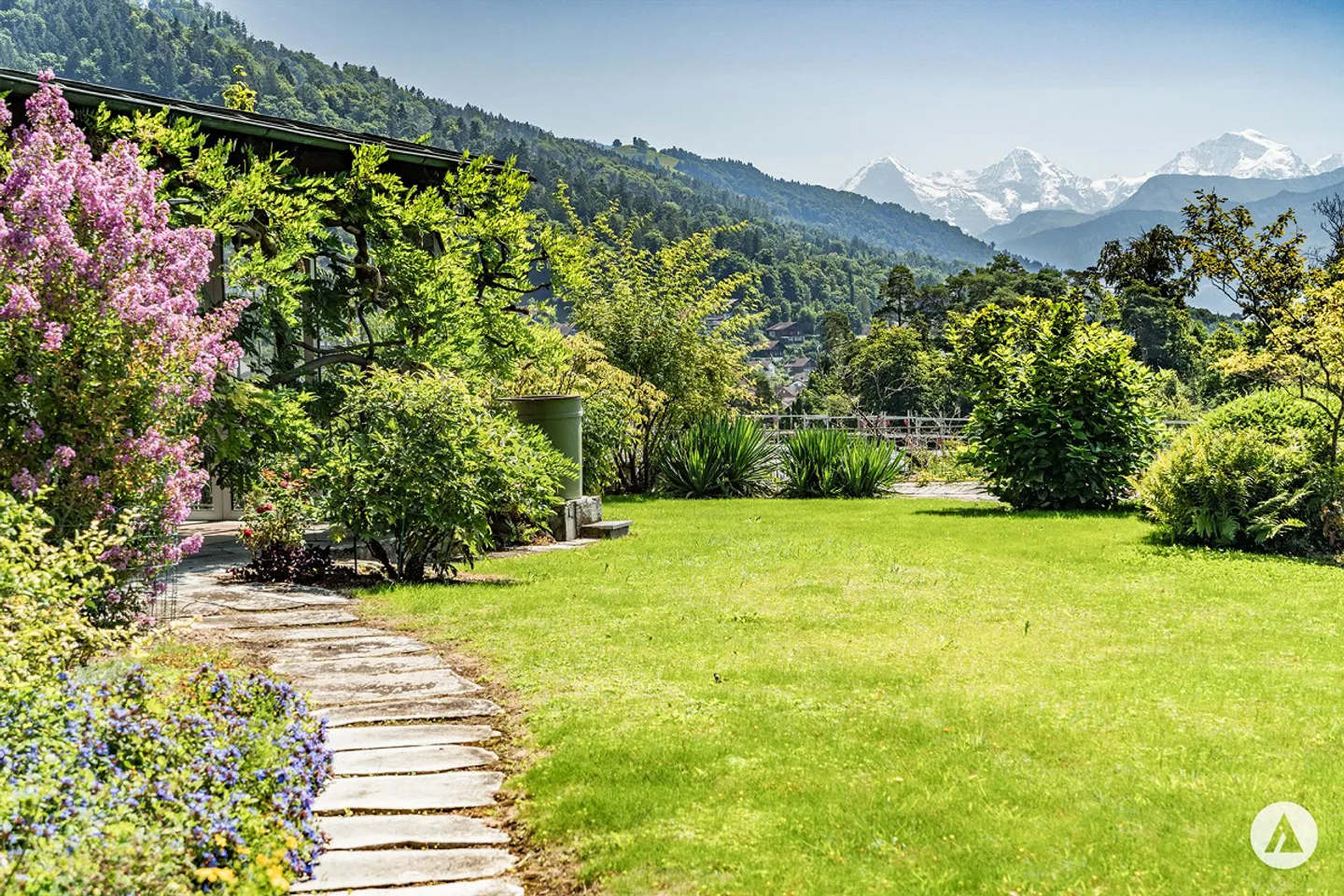 Unique Residential Idyl on the Sunny Slope of Thun - Photo 2 of 13