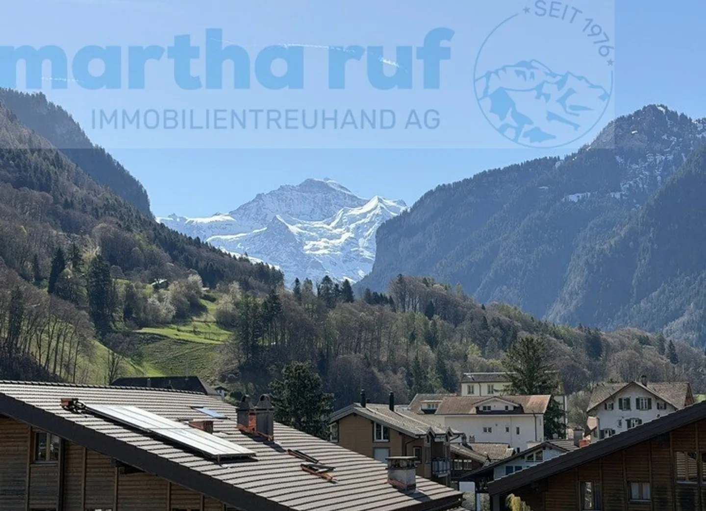 Vielseitiges Mehrfamilienhaus - Foto 2 von 25