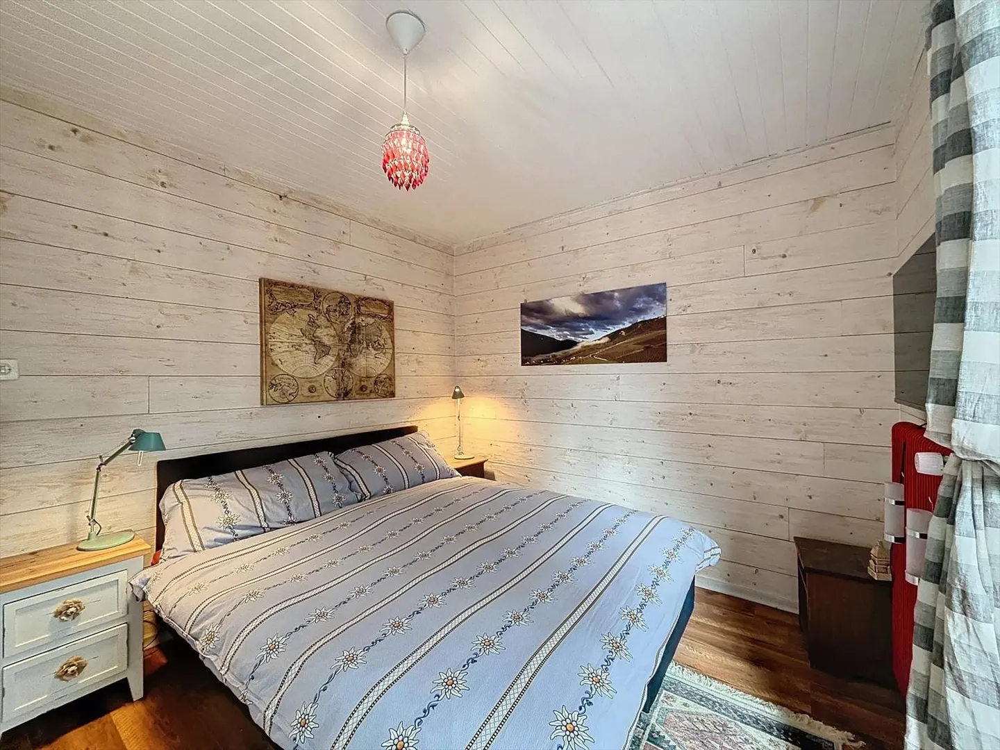 Skichalet mit 7 Zimmern im Herzen der 4 Täler - Foto 9 von 13