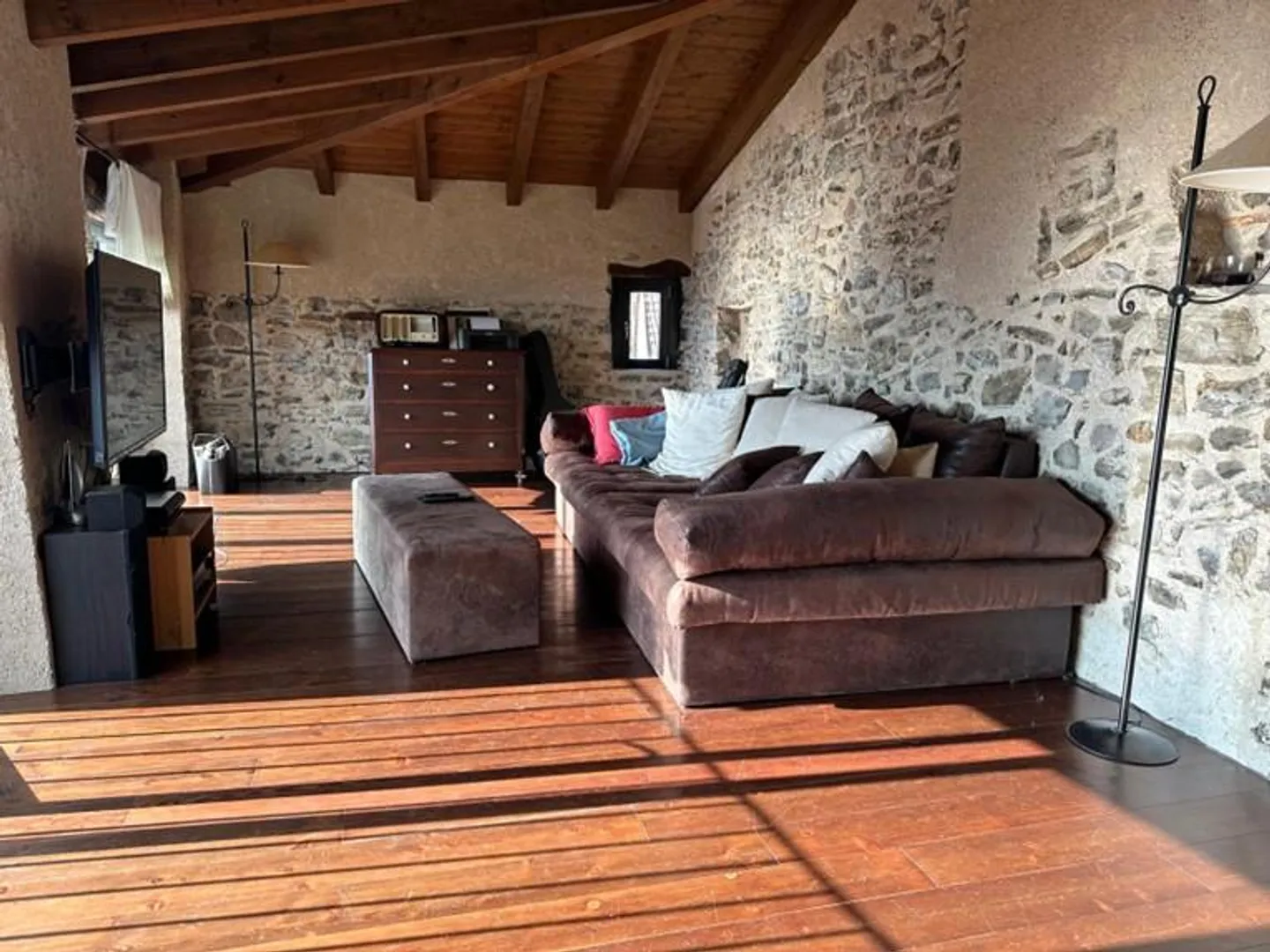 Romantica casa di nucleo con vista lago - Monte Bré - Foto 1 di 29