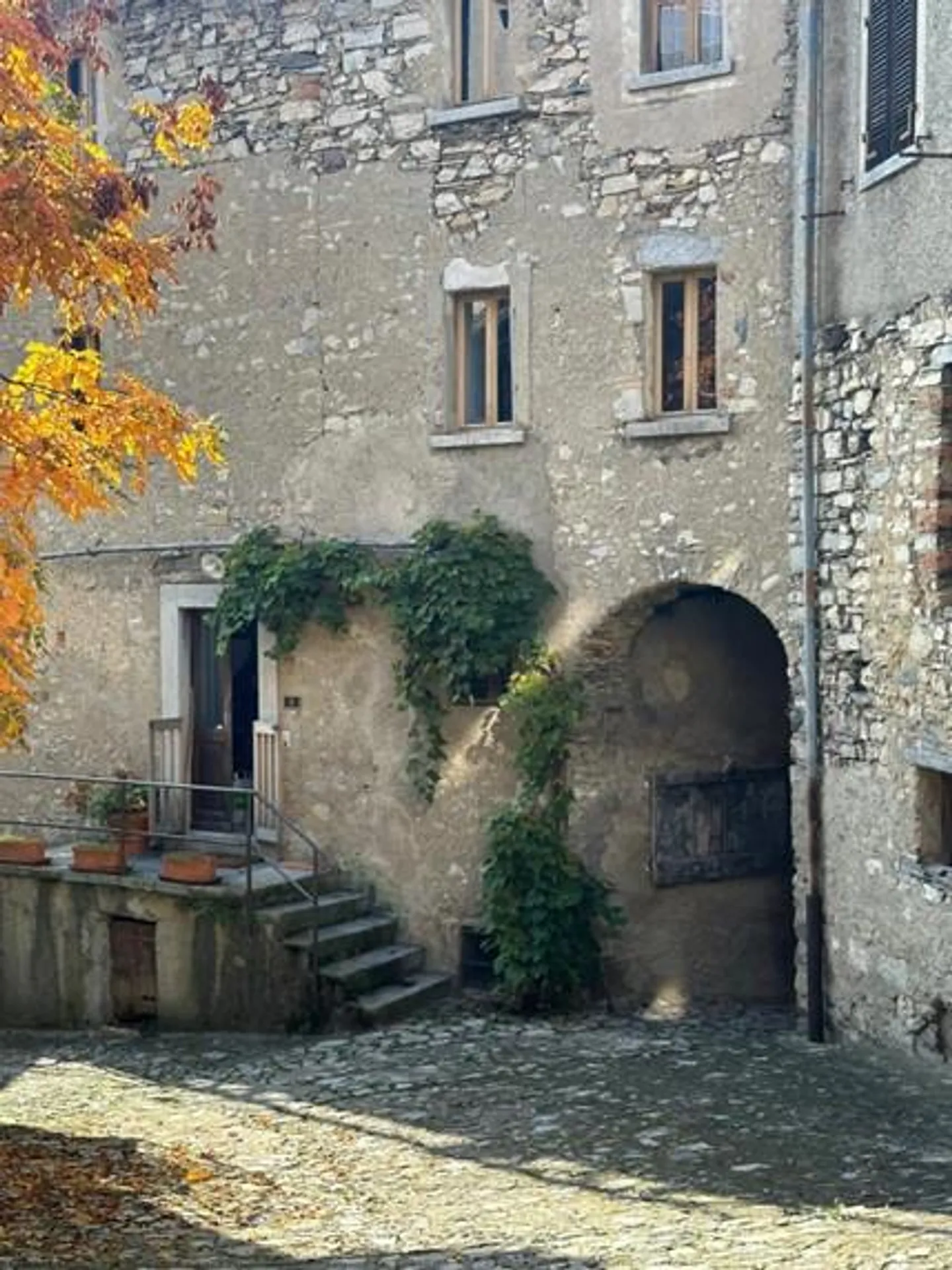 Romantica casa di nucleo con vista lago - Monte Bré - Foto 23 di 29
