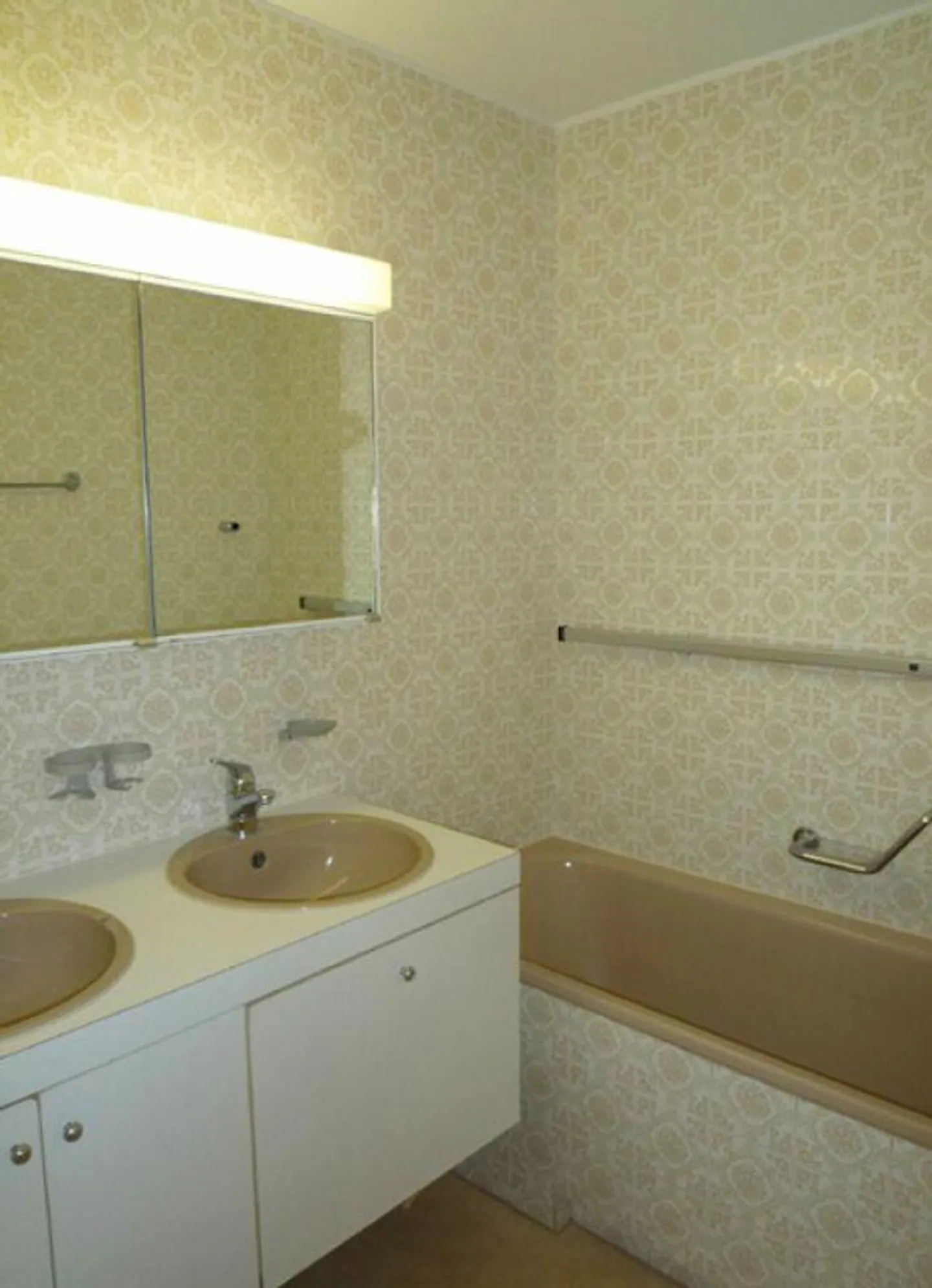 Condominium de 4,5 pièces au rez-de-chaussée surélevé - Photo 7 sur 11
