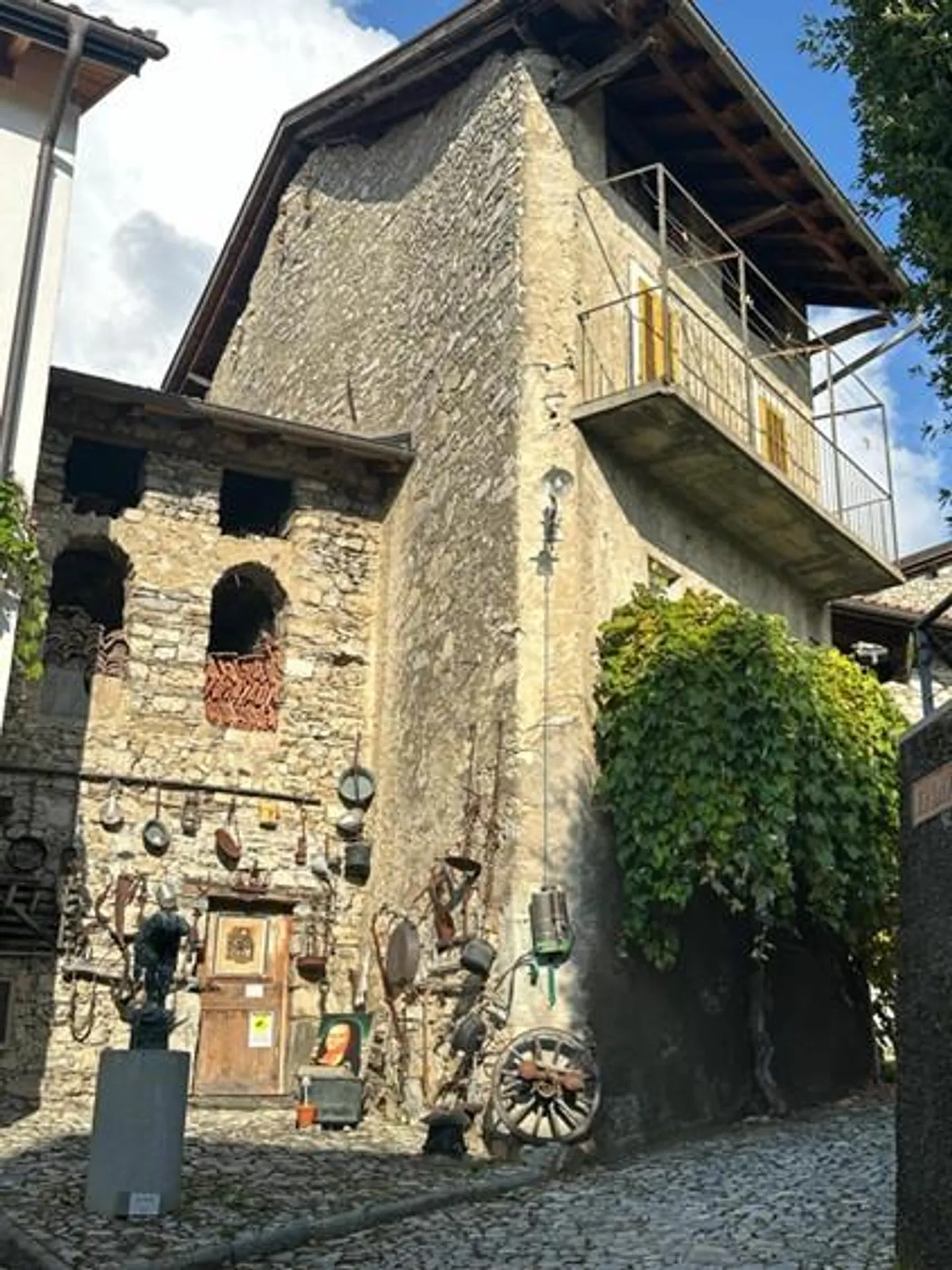 Romantica casa di nucleo con vista lago - Monte Bré - Foto 28 di 29