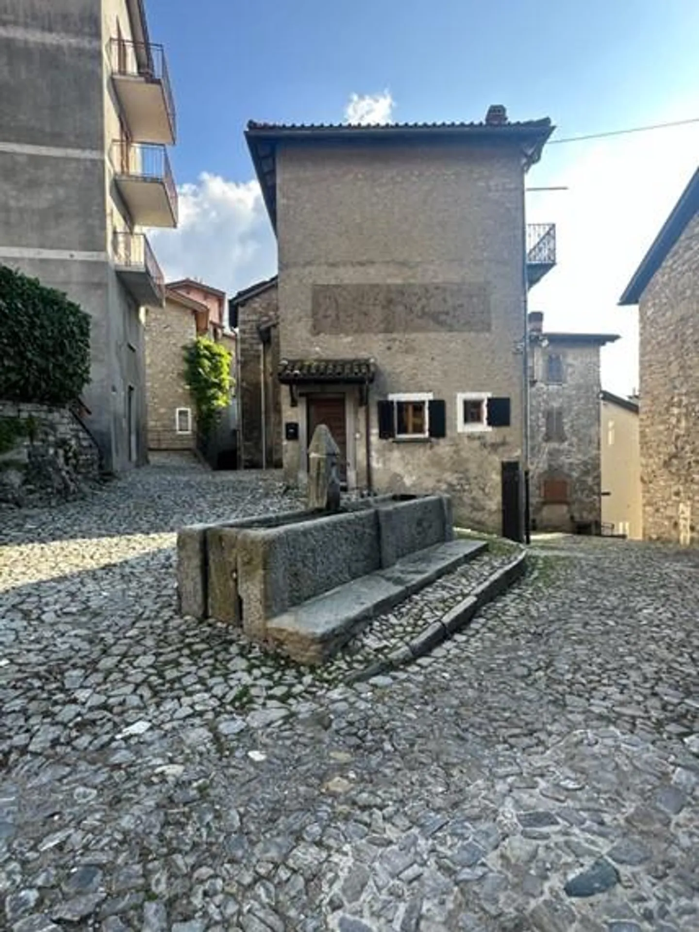Romantica casa di nucleo con vista lago - Monte Bré - Foto 29 di 29