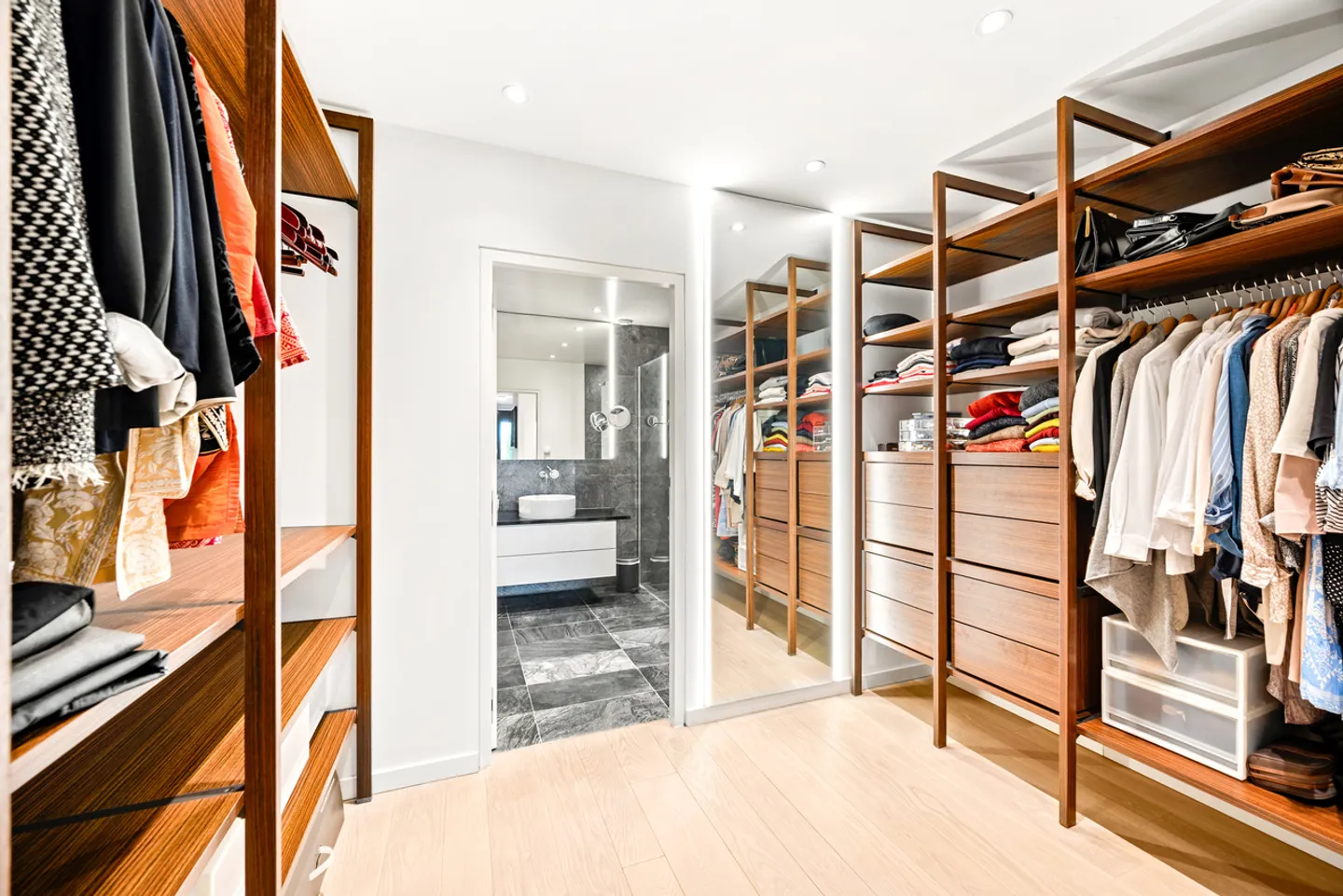 Luxury Duplex Apartment in Corsier - Photo 11 of 19