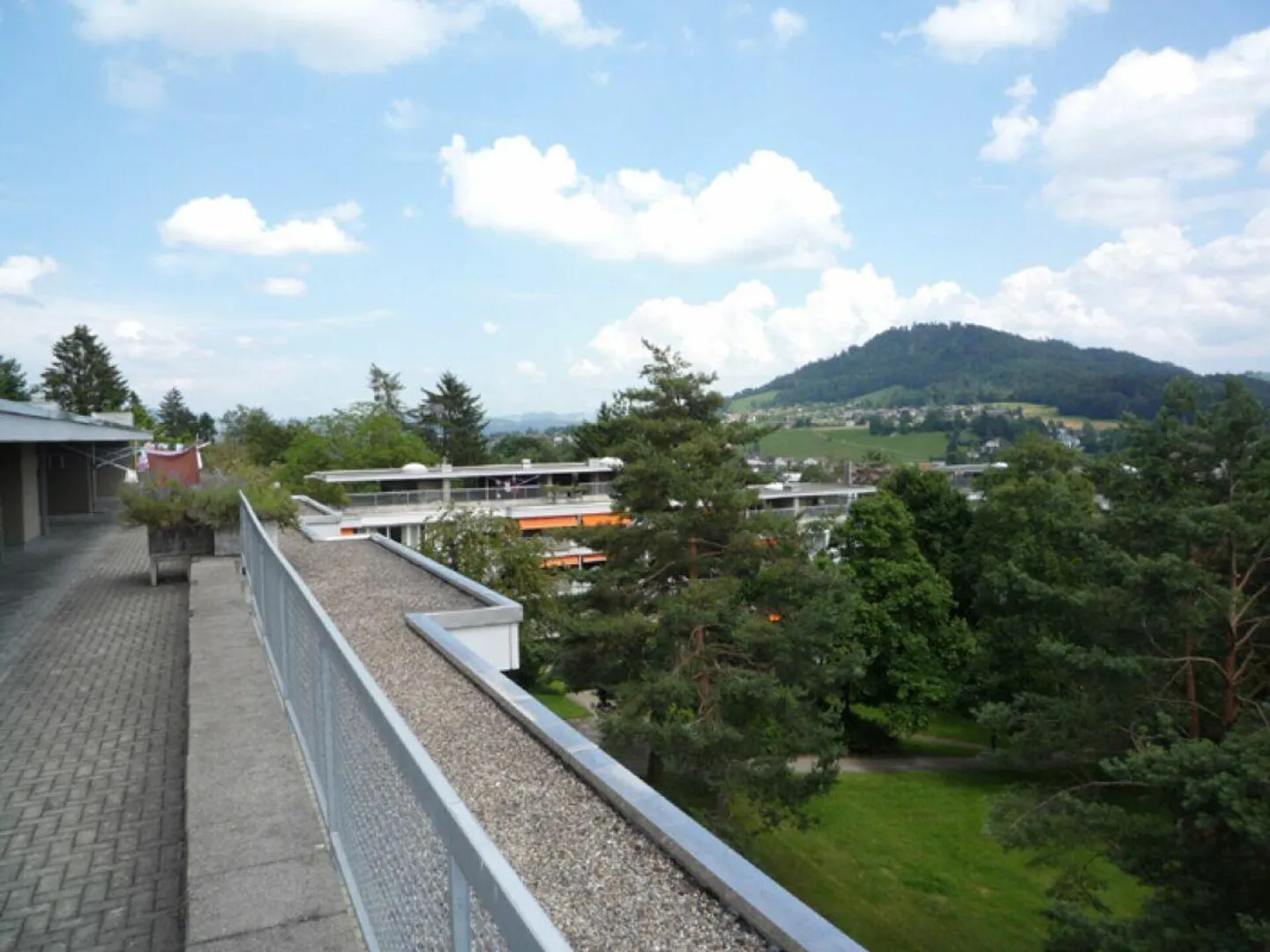 Condominium de 4,5 pièces au rez-de-chaussée surélevé - Photo 11 sur 11