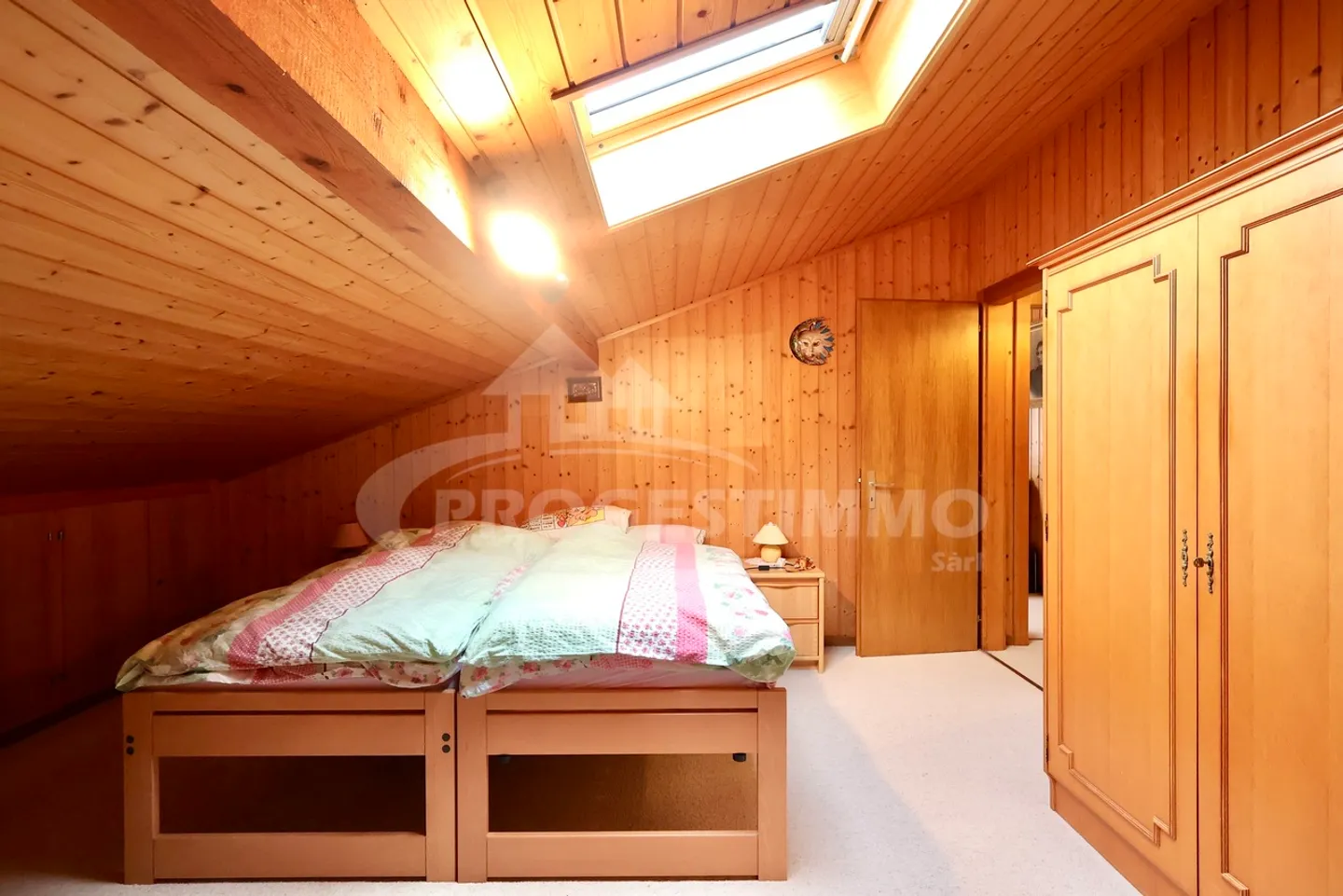 MAISON AVEC 6 CHAMBRES ET UN GRAND JARDIN - Photo 9 sur 10