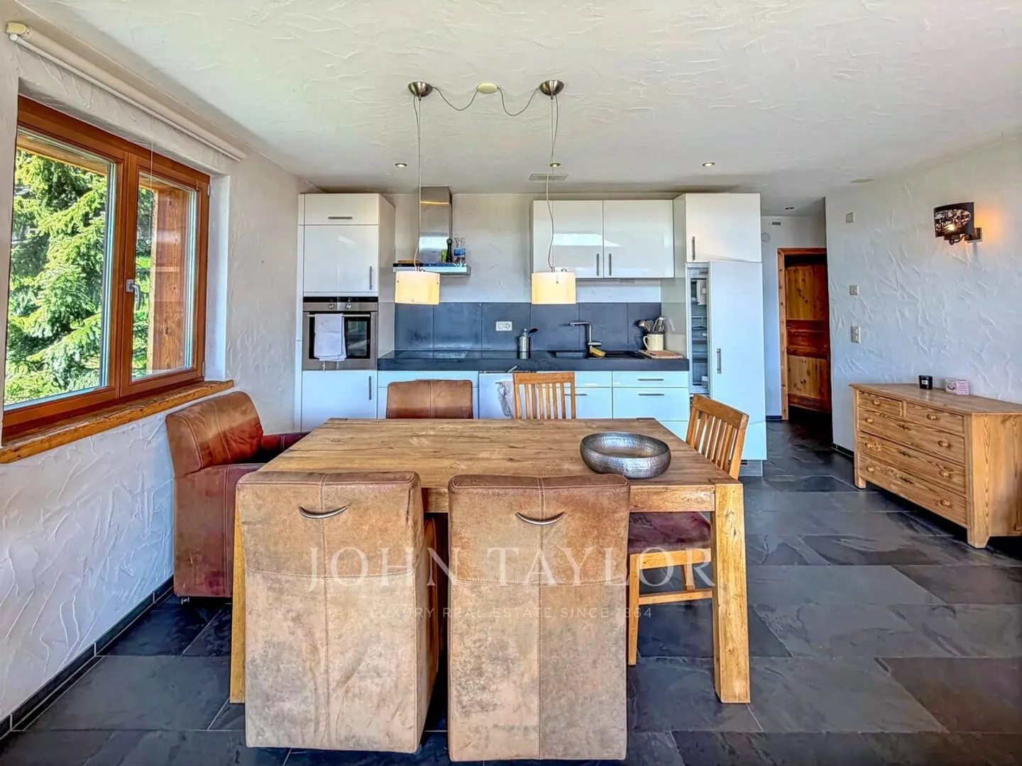 Appartamento Alpino in Affitto – Verbier - Foto 3 di 13
