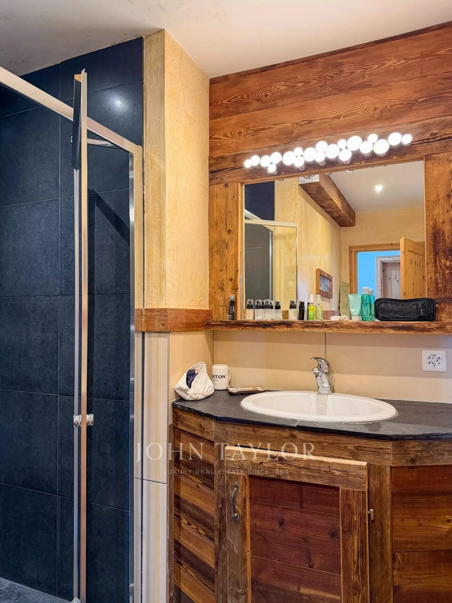 Appartamento Alpino in Affitto – Verbier - Foto 12 di 13