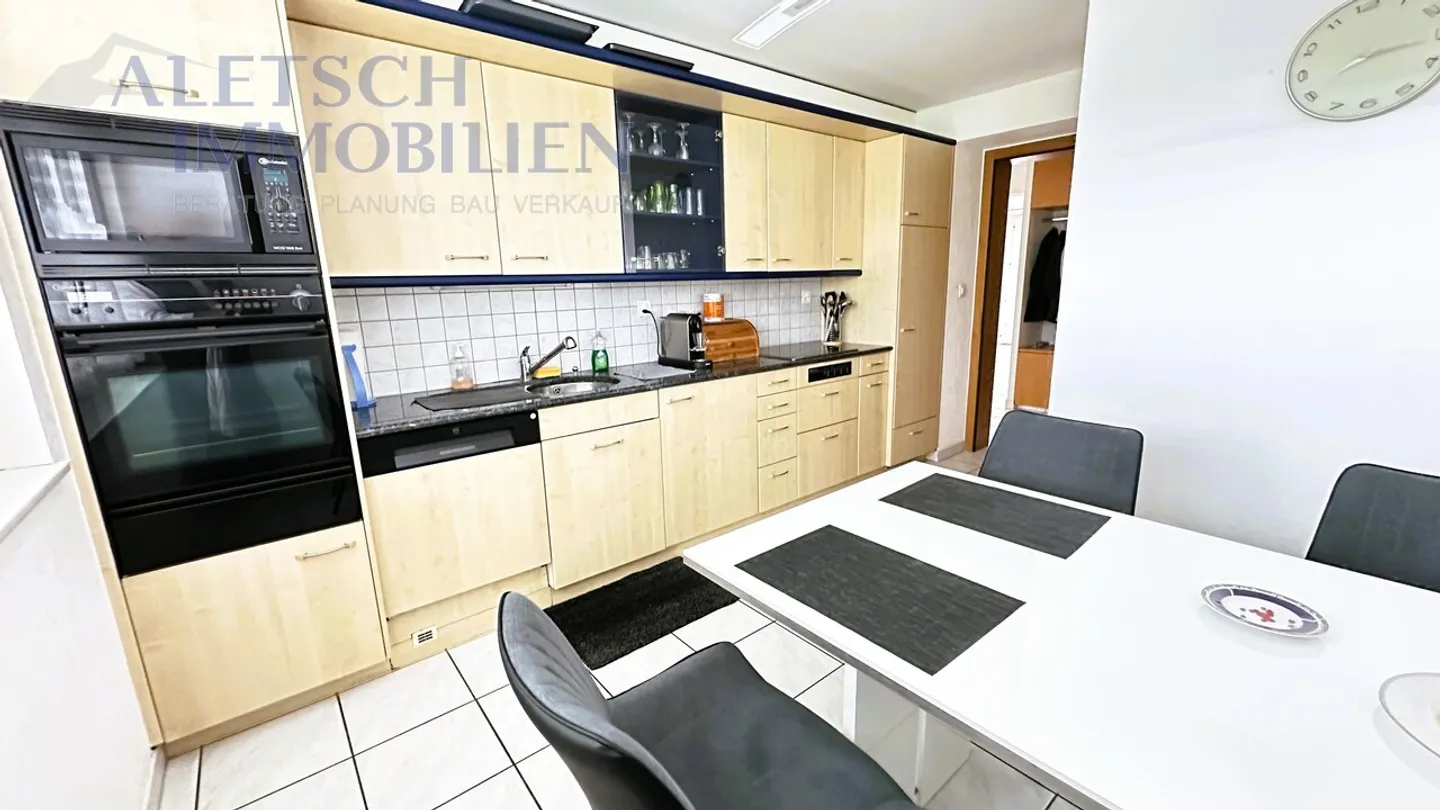 Appartement central de 4,5 pièces avec balcon orienté au sud, au cœur du village - Photo 11 sur 14