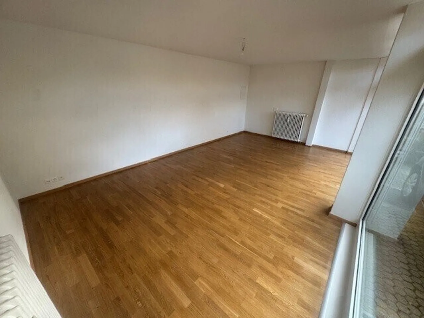 Office space for rent - Photo 3 of 5