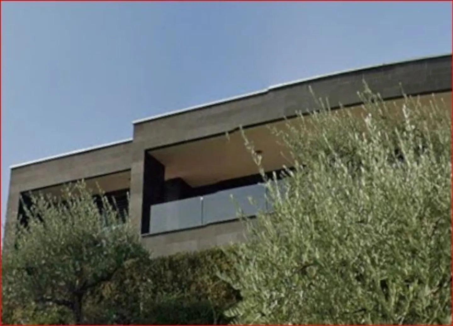 «*Appartamento con autorimessa*» - Foto 2 di 8