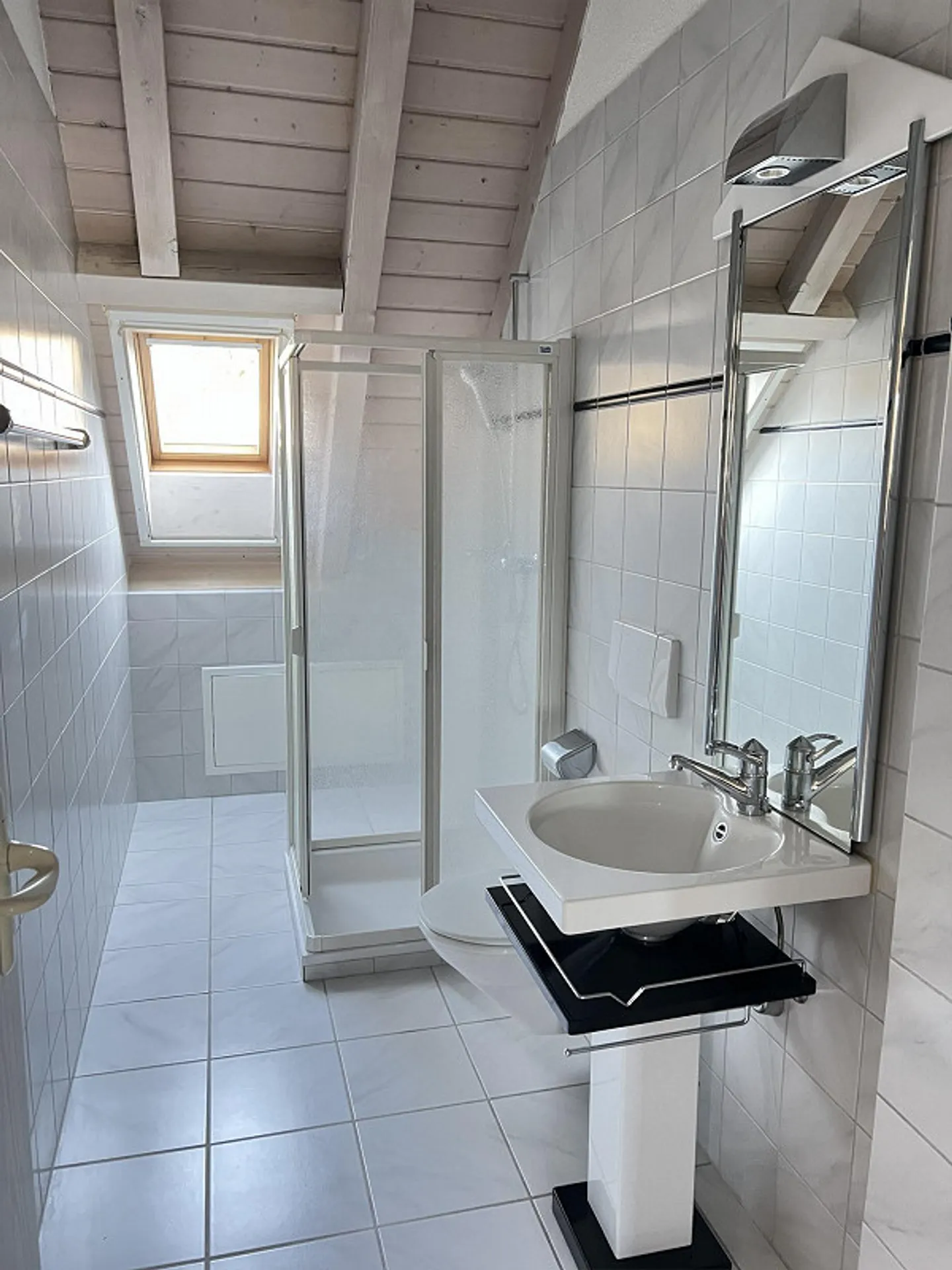 3.5-room penthouse apartment with a view - Photo 6 of 10