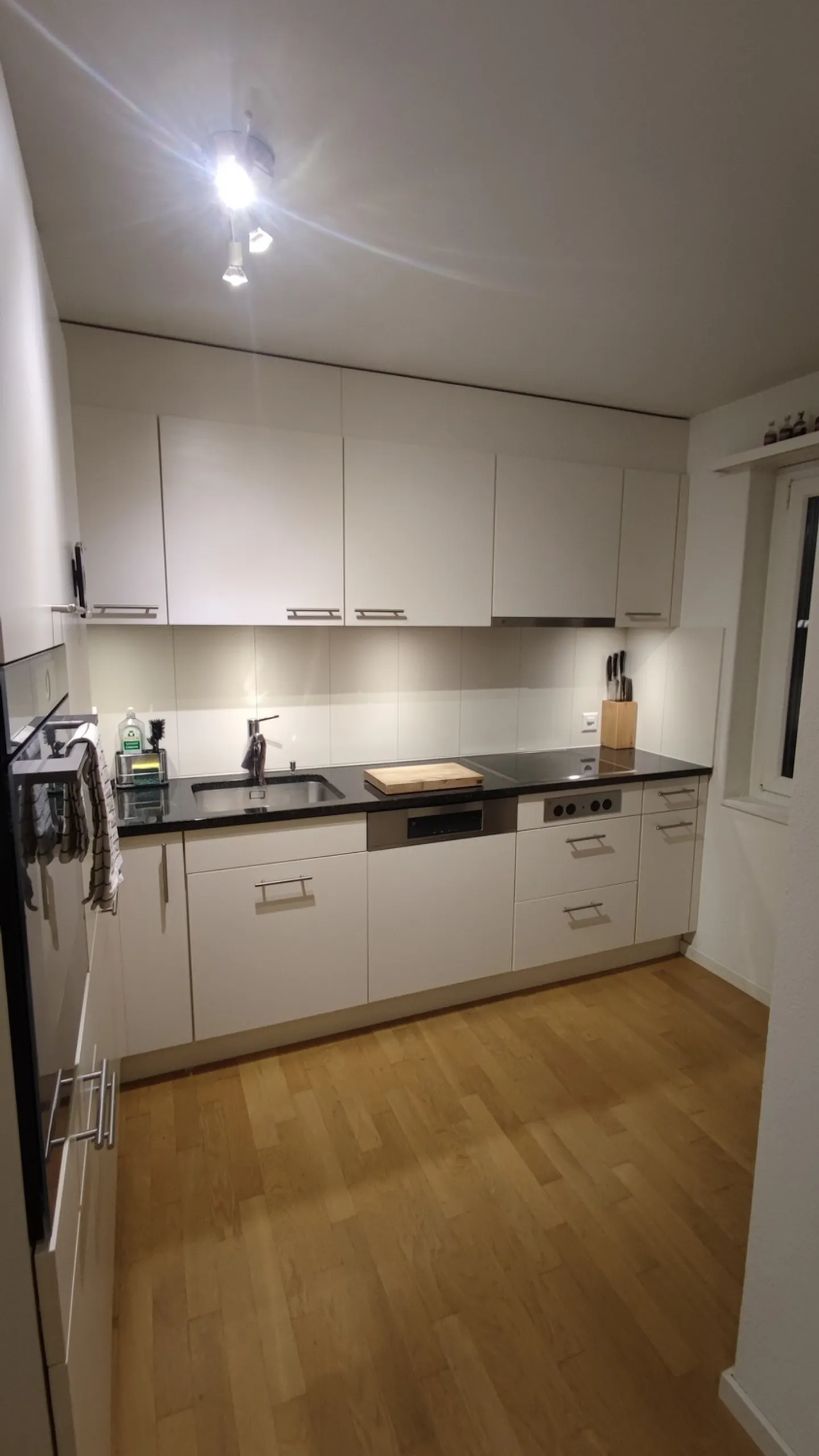 Modernes Apartment mit Balkonen - Foto 5 von 9