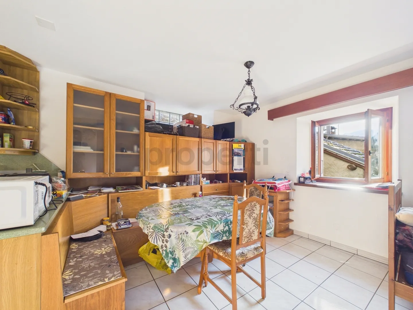 Beautiful Single Family Home in Medeglia (Monteceneri), Canton of Ticino - Photo 2 of 13