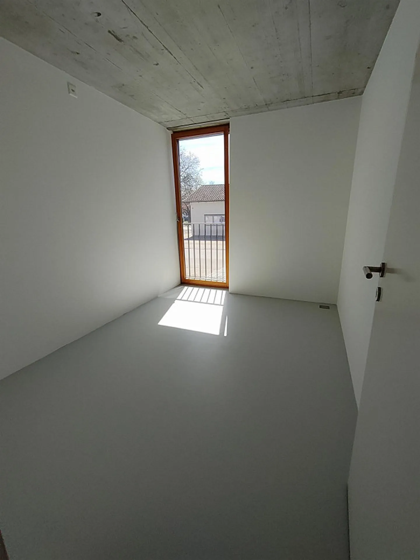 Your new home - Photo 6 of 8