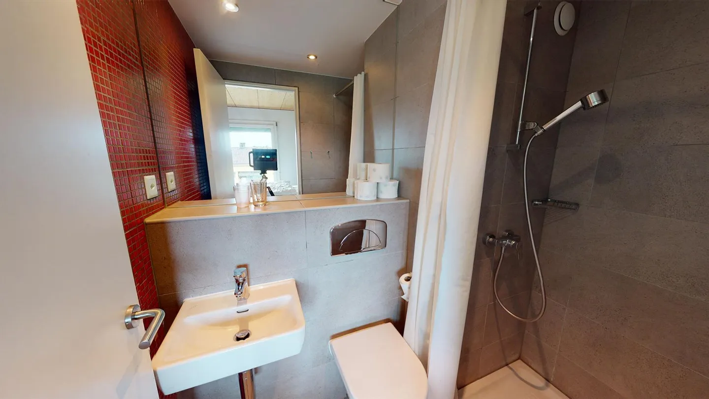 Un monolocale arredato - Buono TL CHF 300.00 offerto! - Foto 10 di 10