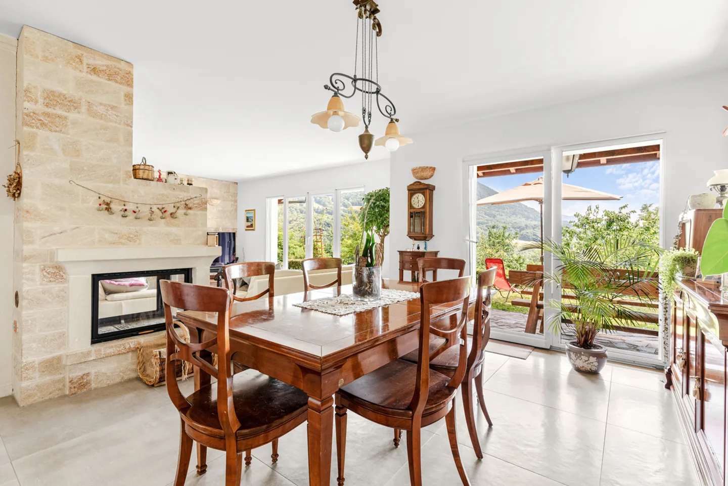 Villa mit 11 Zimmern in Monts-de-Corsier - Foto 4 von 12