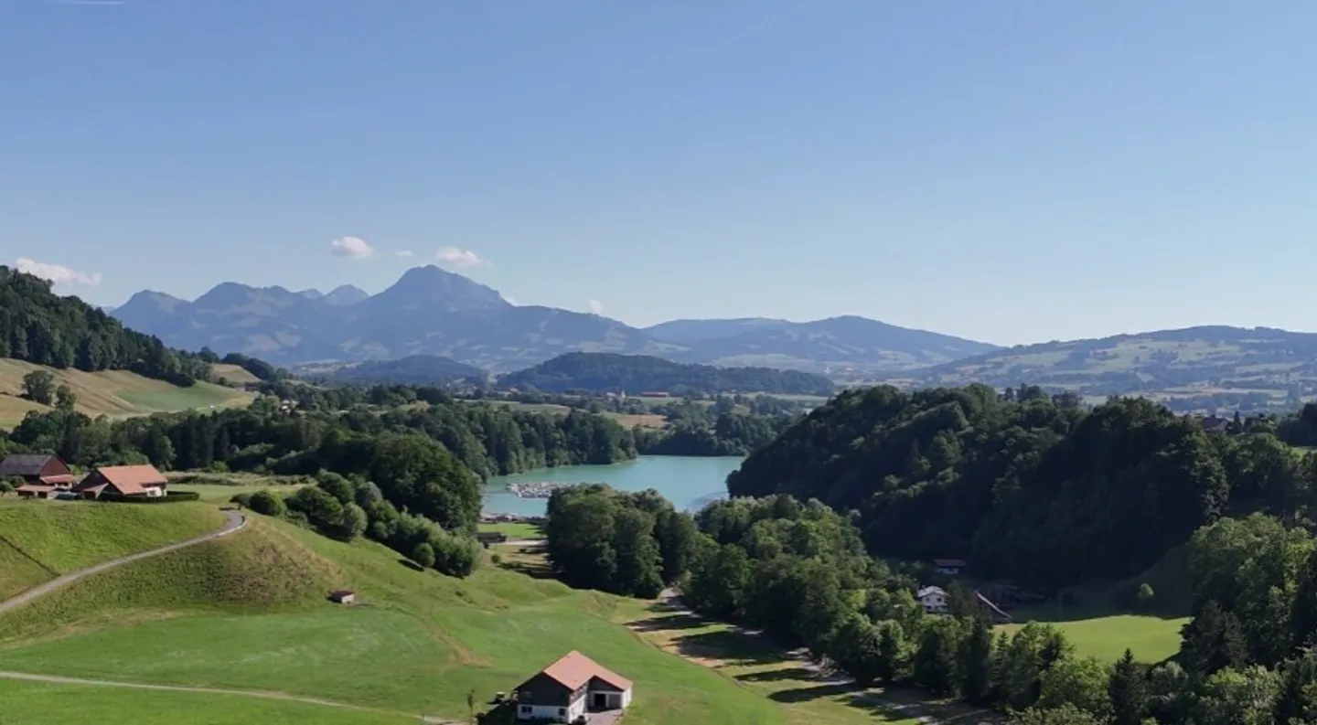 Exceptional House Between Nature and City - Contemporary Near Riaz - Photo 14 of 14